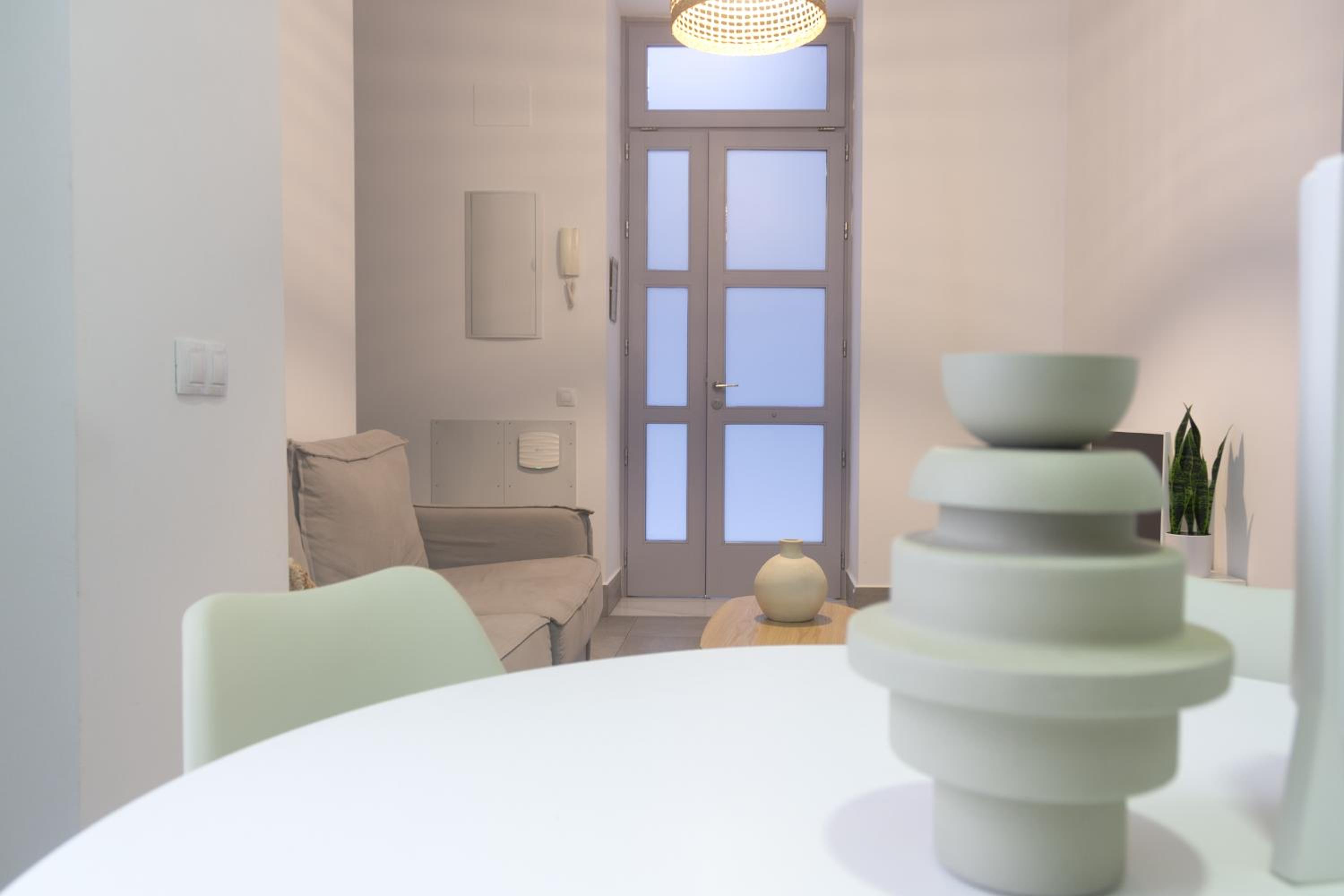 Apartment 4 photo 2