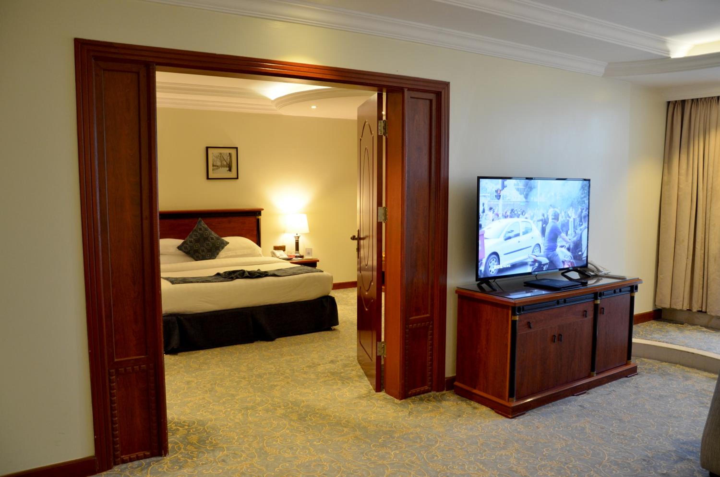 King Suite with Ocean View