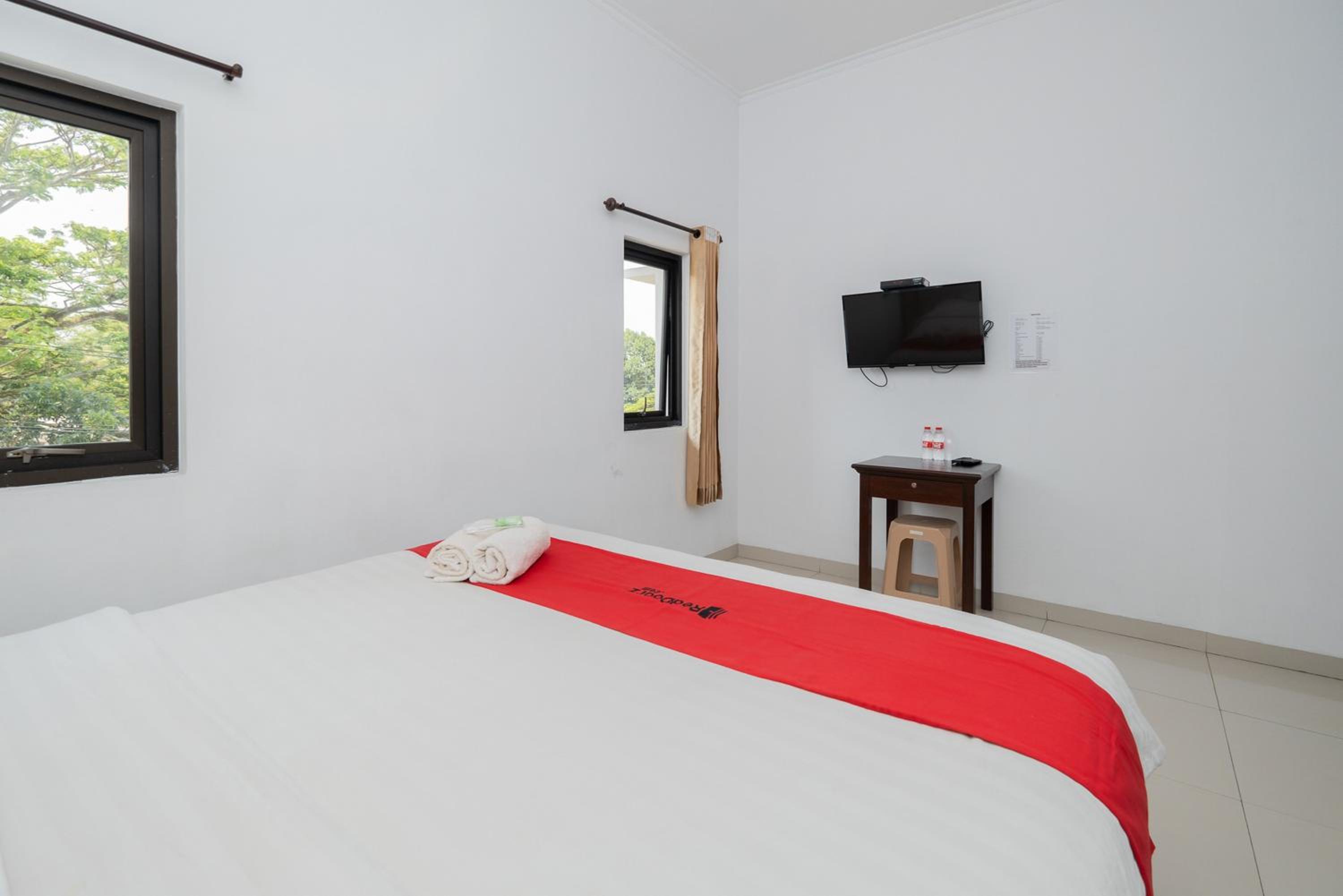 Double Room - Photo 3