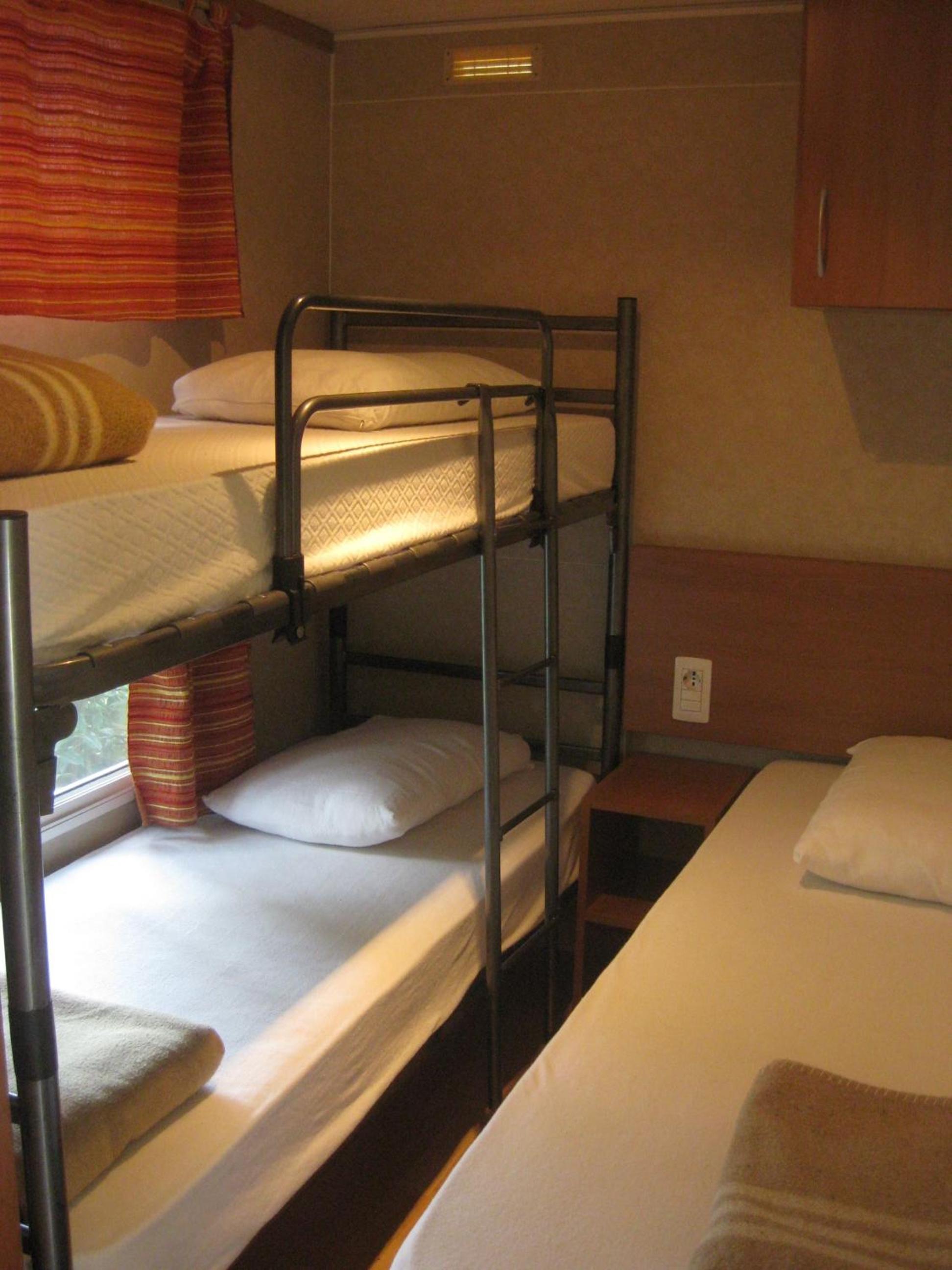 Mobile Home (5 People)