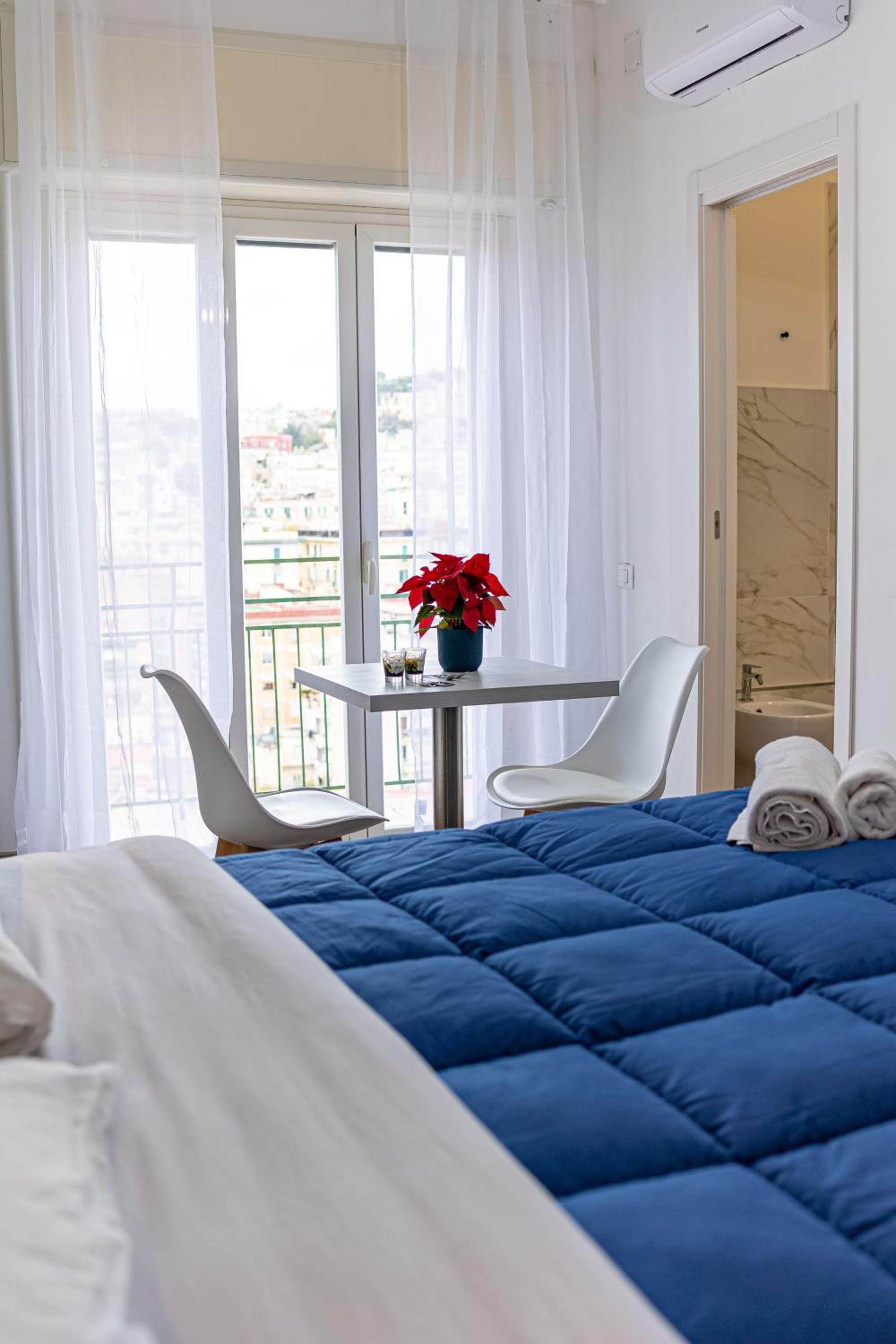 Comfort Double Room with Balcony and City View