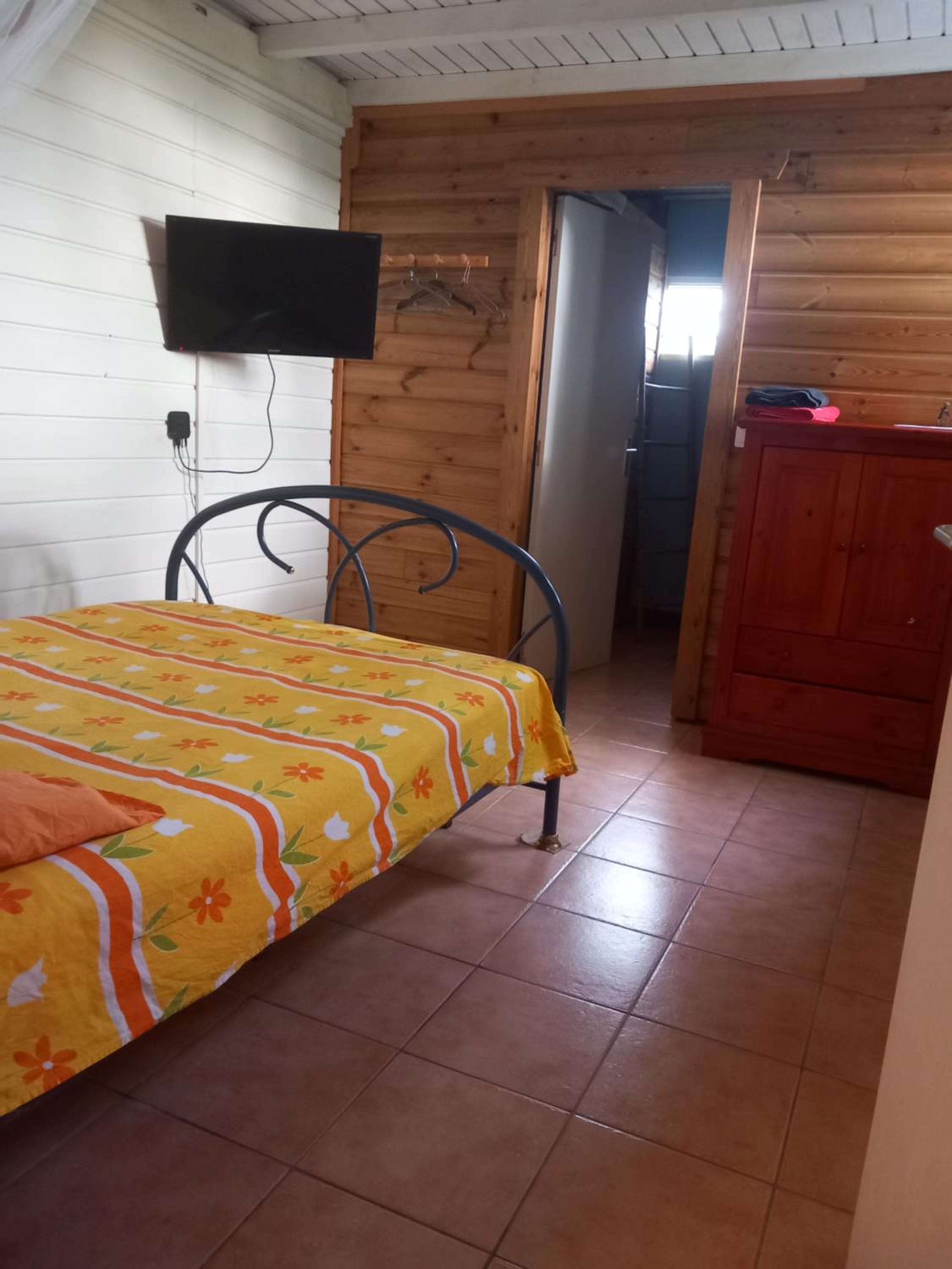 Three-Bedroom Apartment - Photo 1