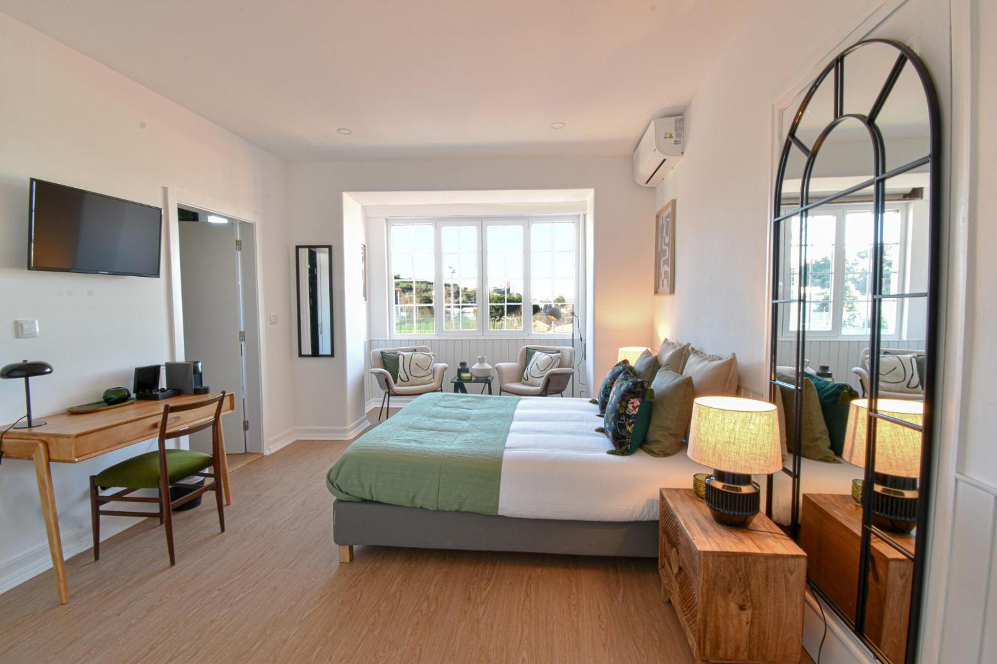 Deluxe Suite photo 1
