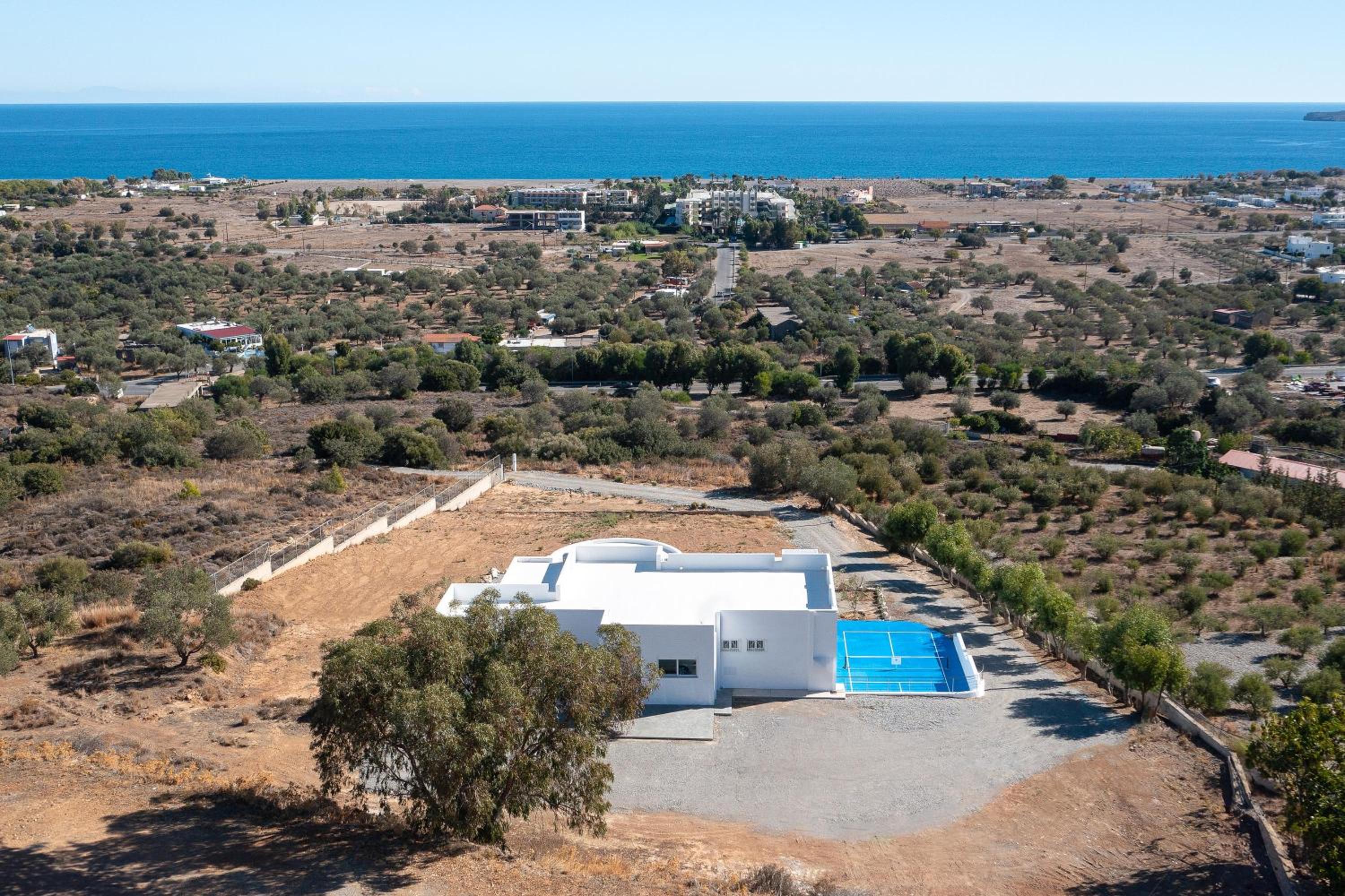 Villa photo 3