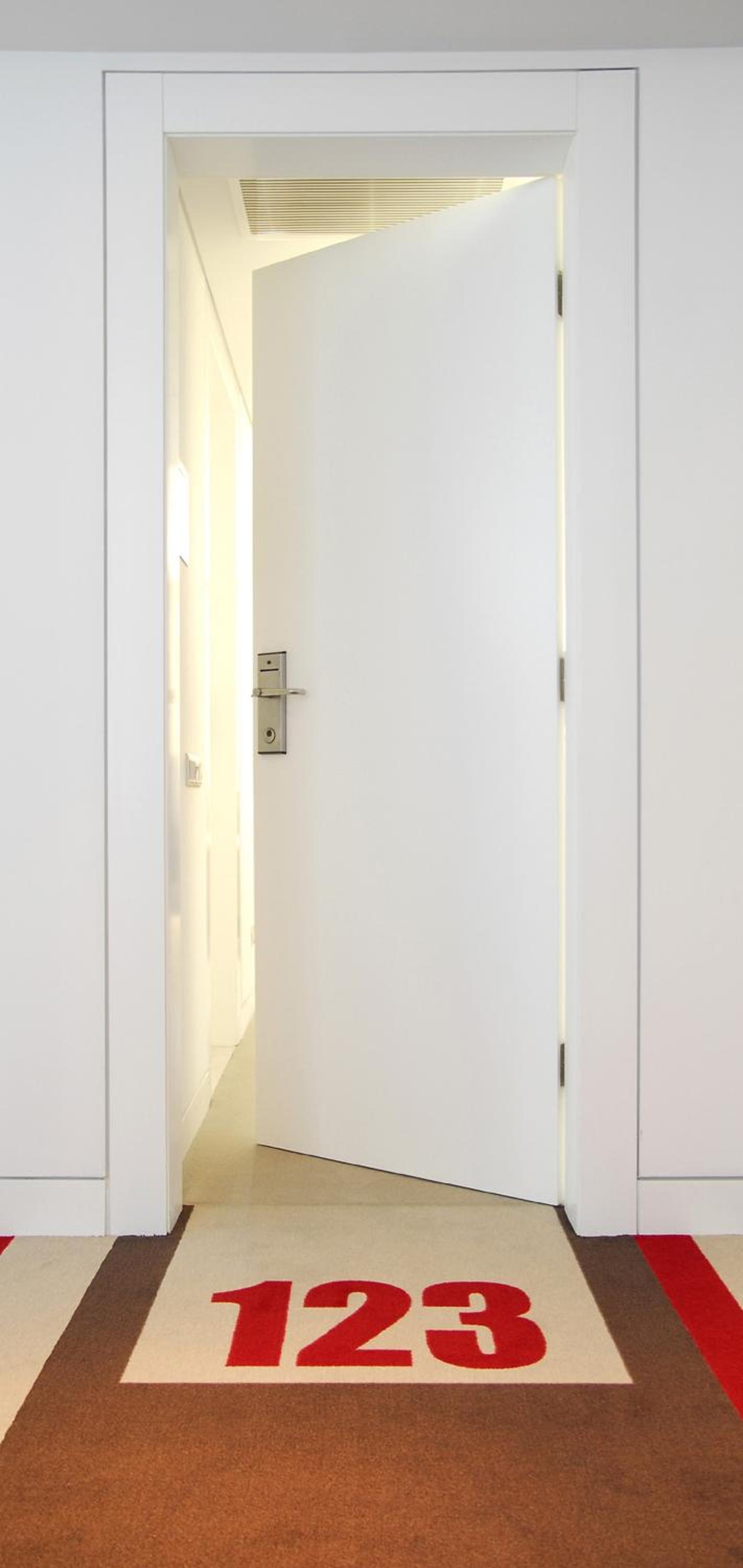 Double or Twin Room - Photo 8