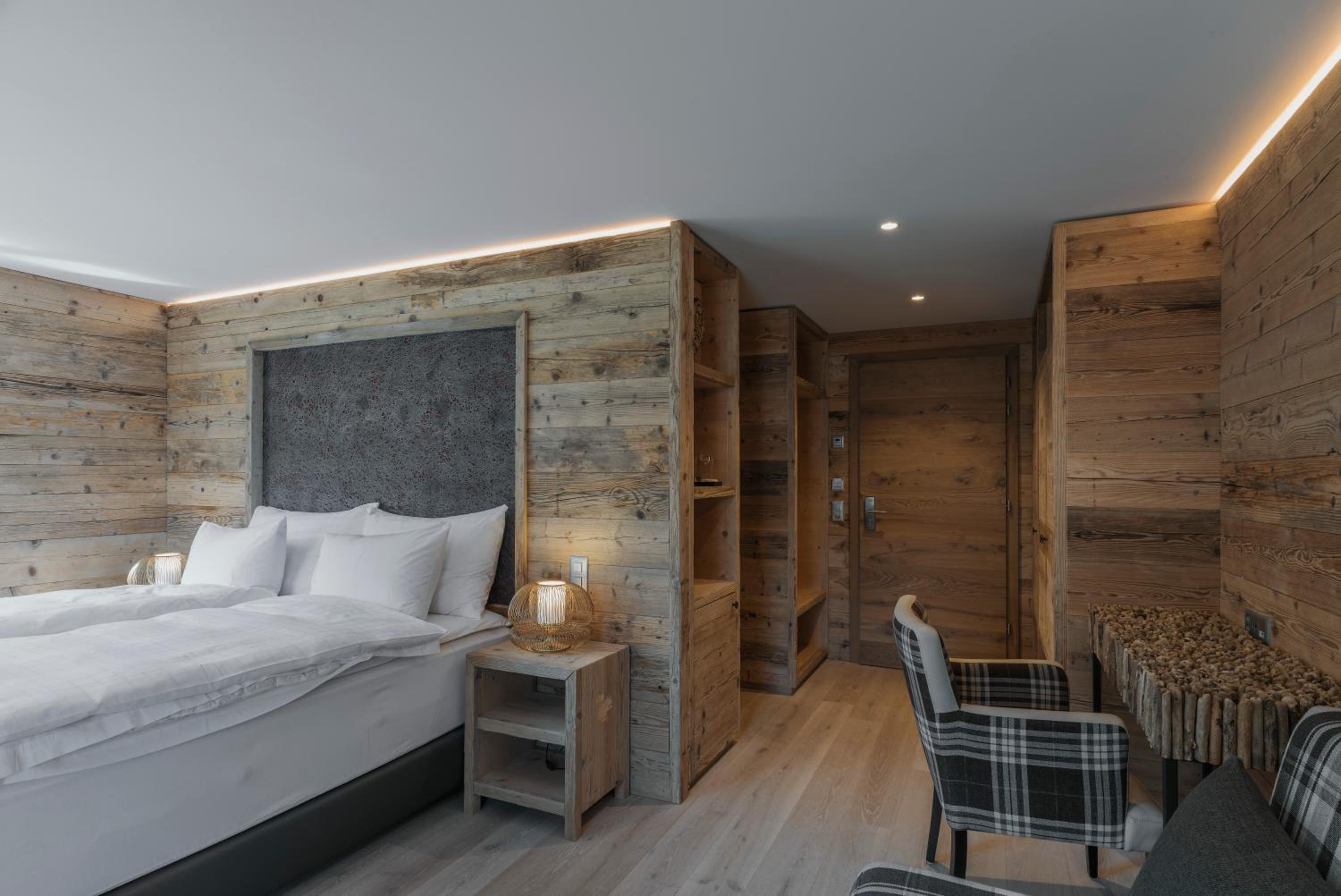 Superior Double Room - Photo 2