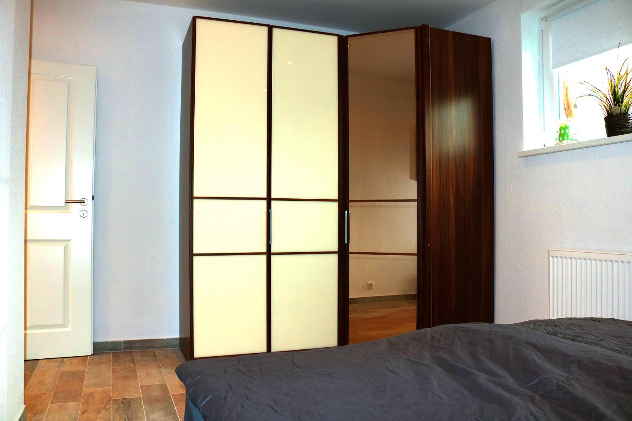 Apartment with Terrace - Photo 4