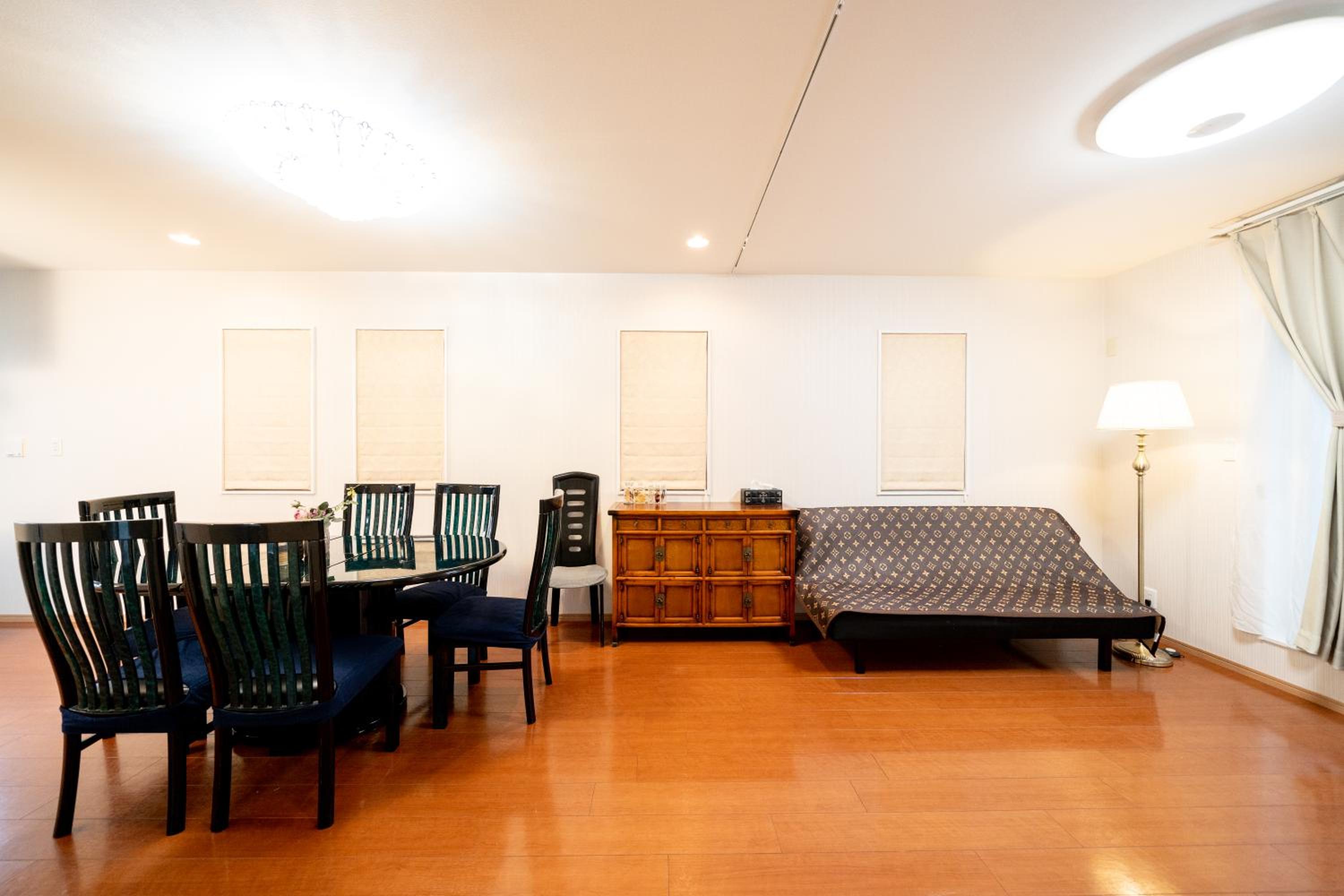 Family Room with Private Bathroom photo 1