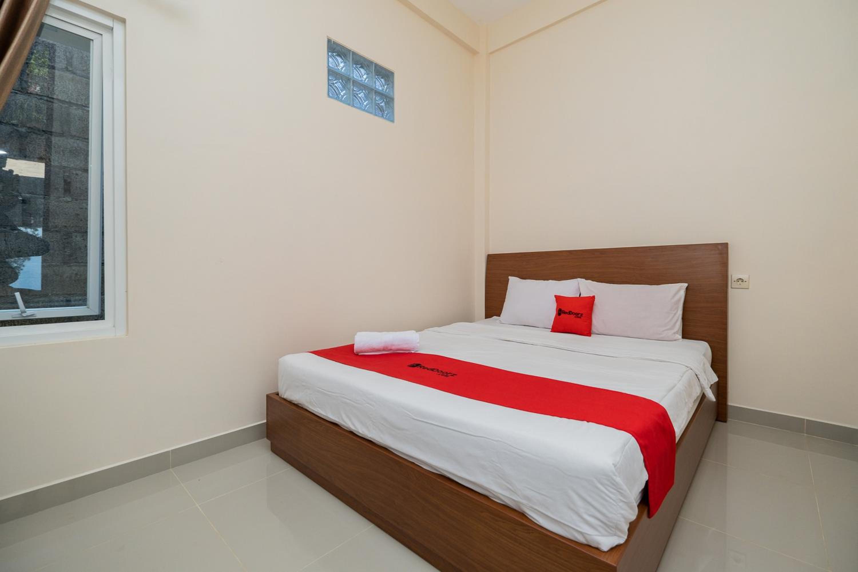Double Room - Photo 1