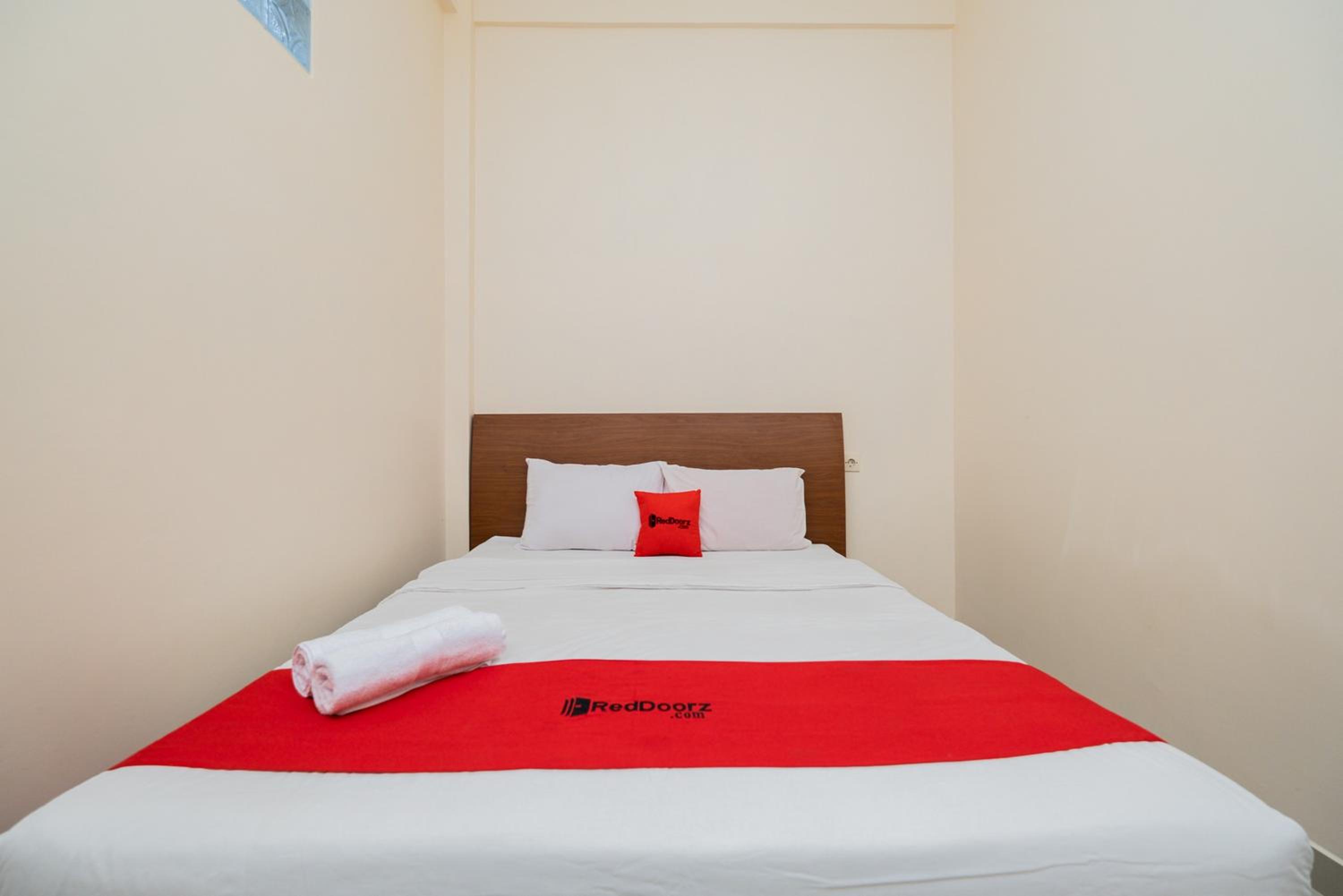 Double Room - Photo 2