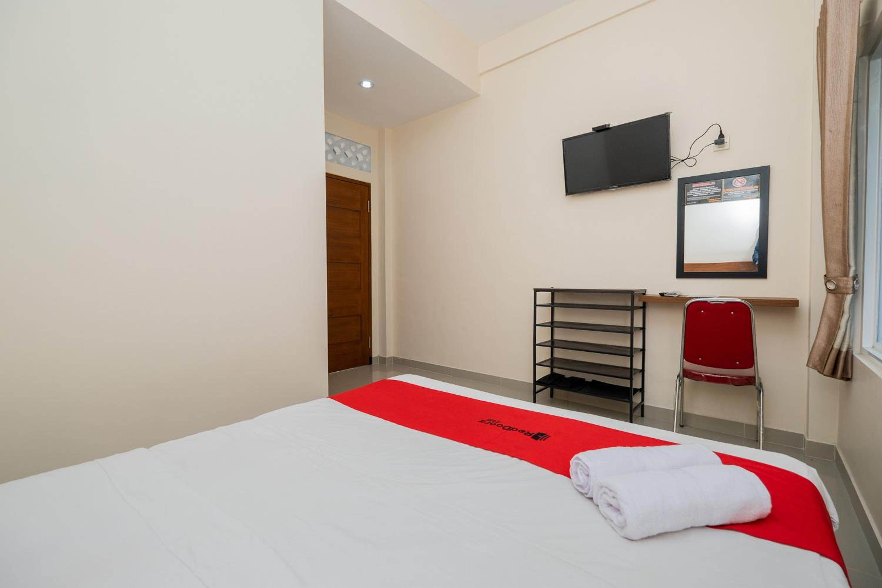 Double Room - Photo 4