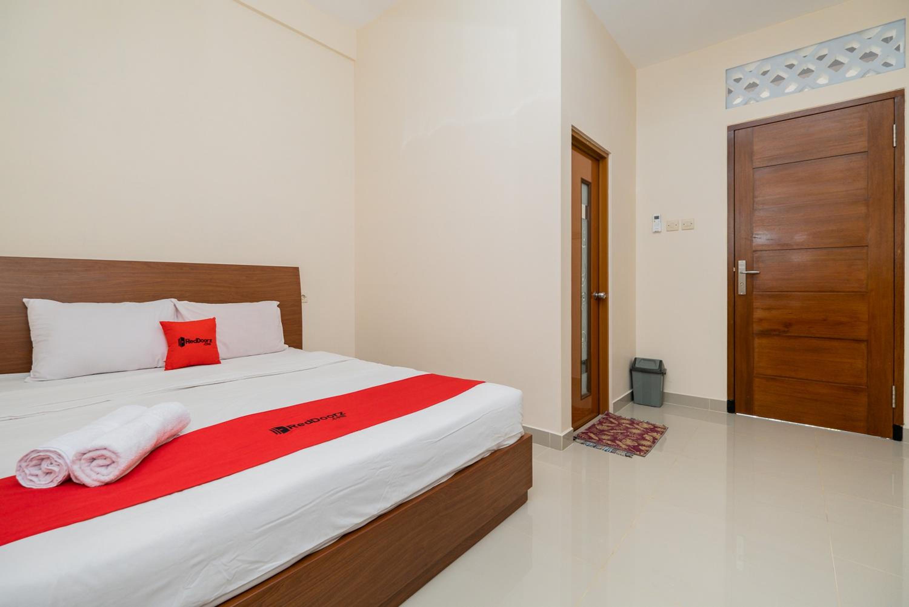 Double Room - Photo 5