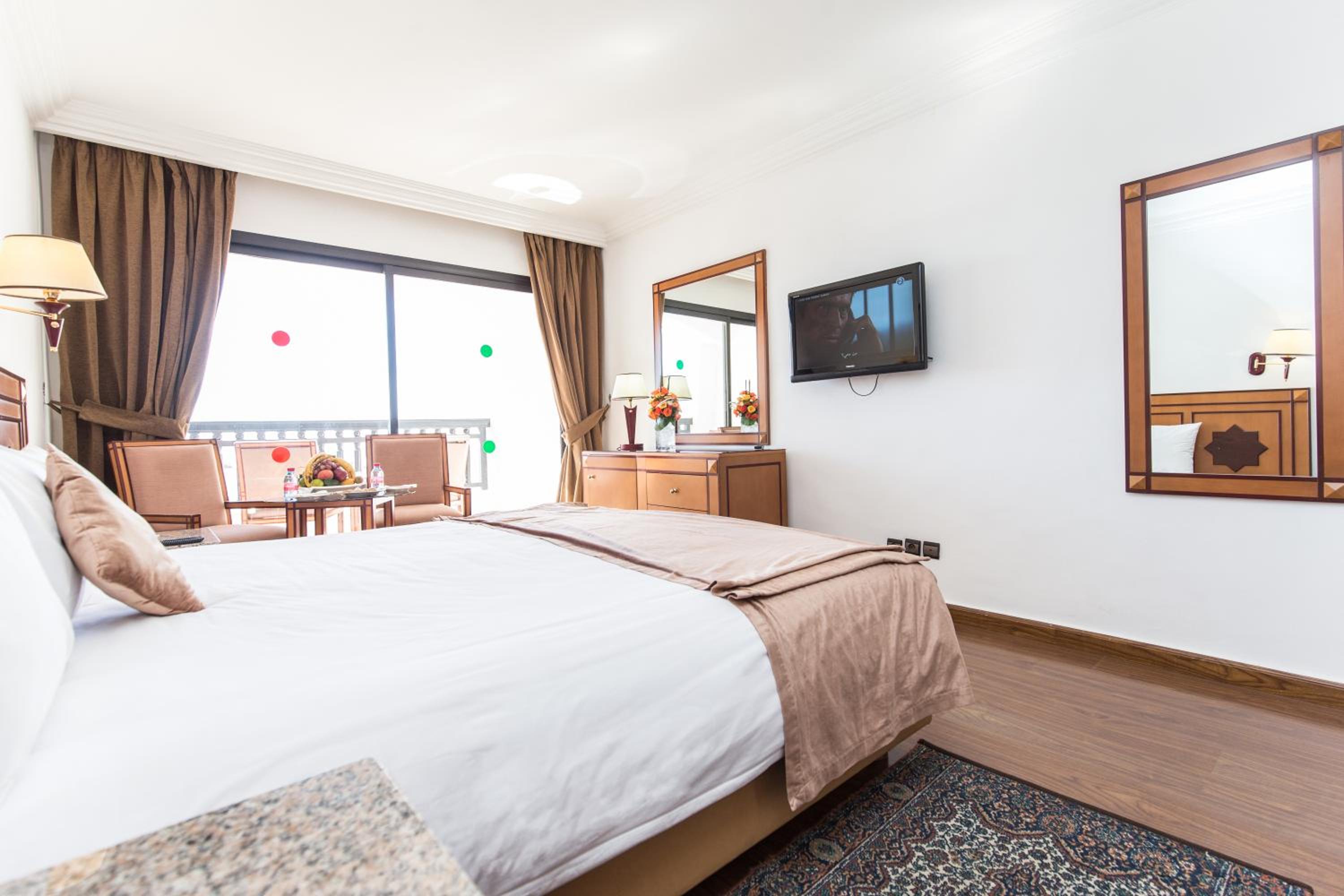  Executive Sea View  - Photo 9
