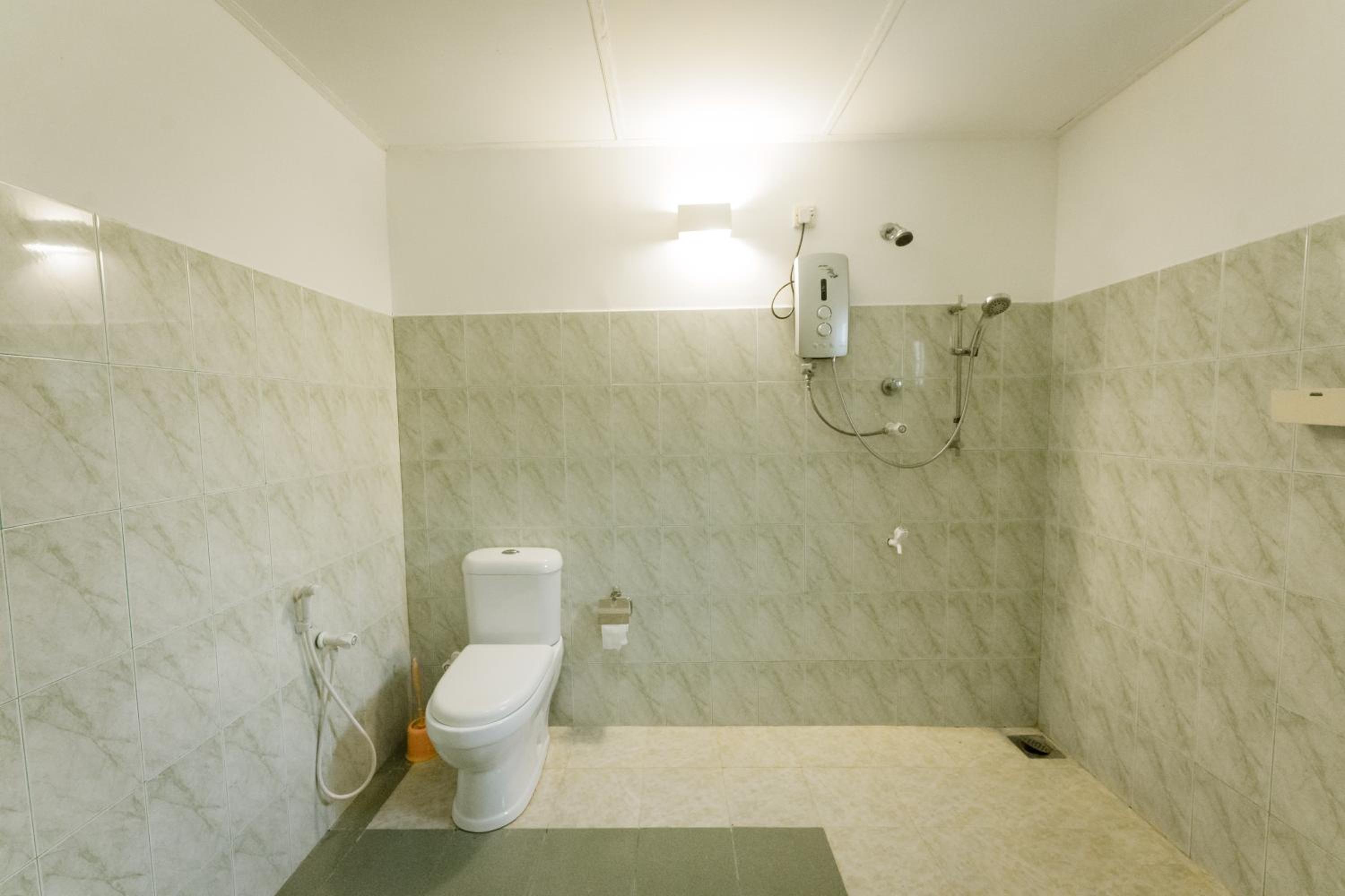 Deluxe King Room photo 3