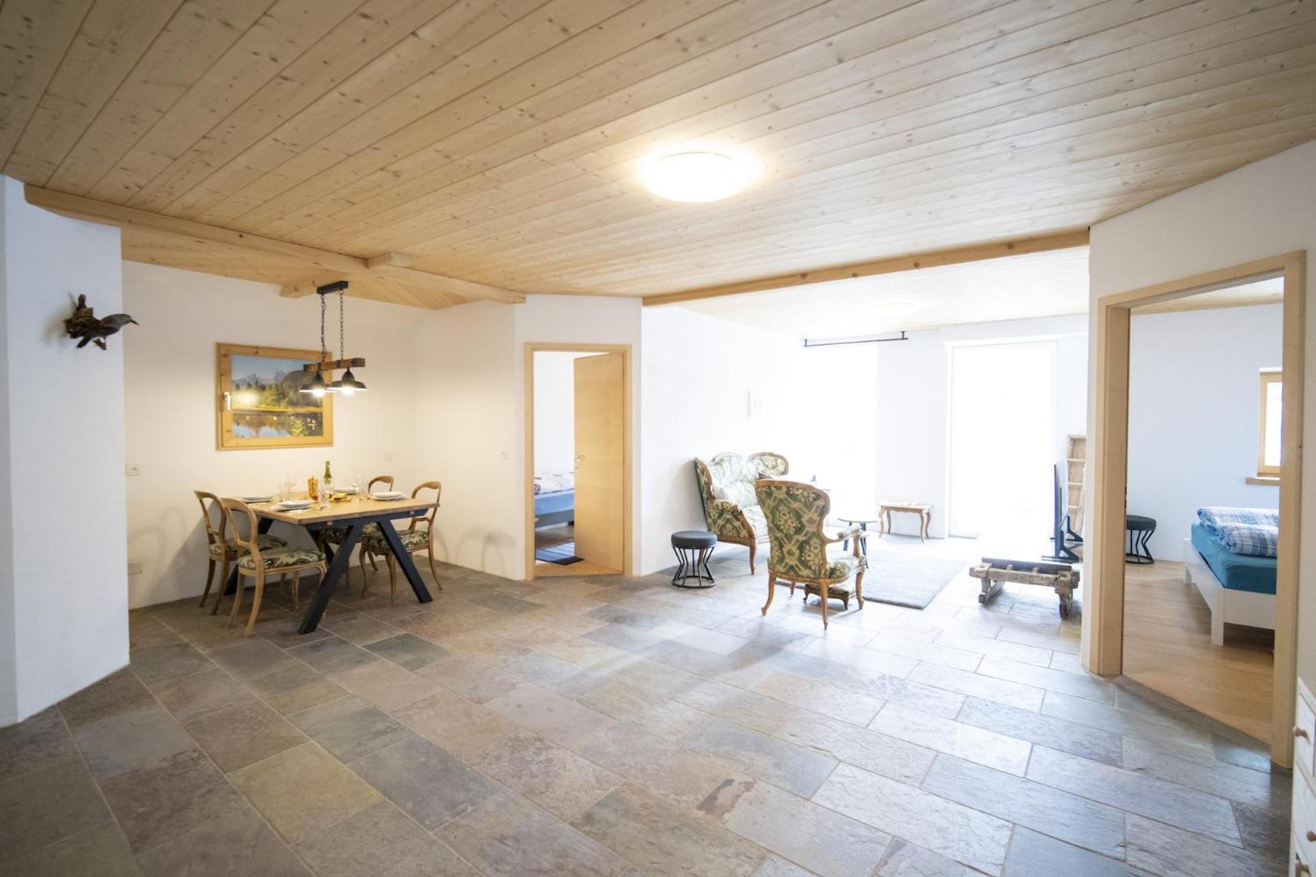 Apartment with Mountain View photo 1
