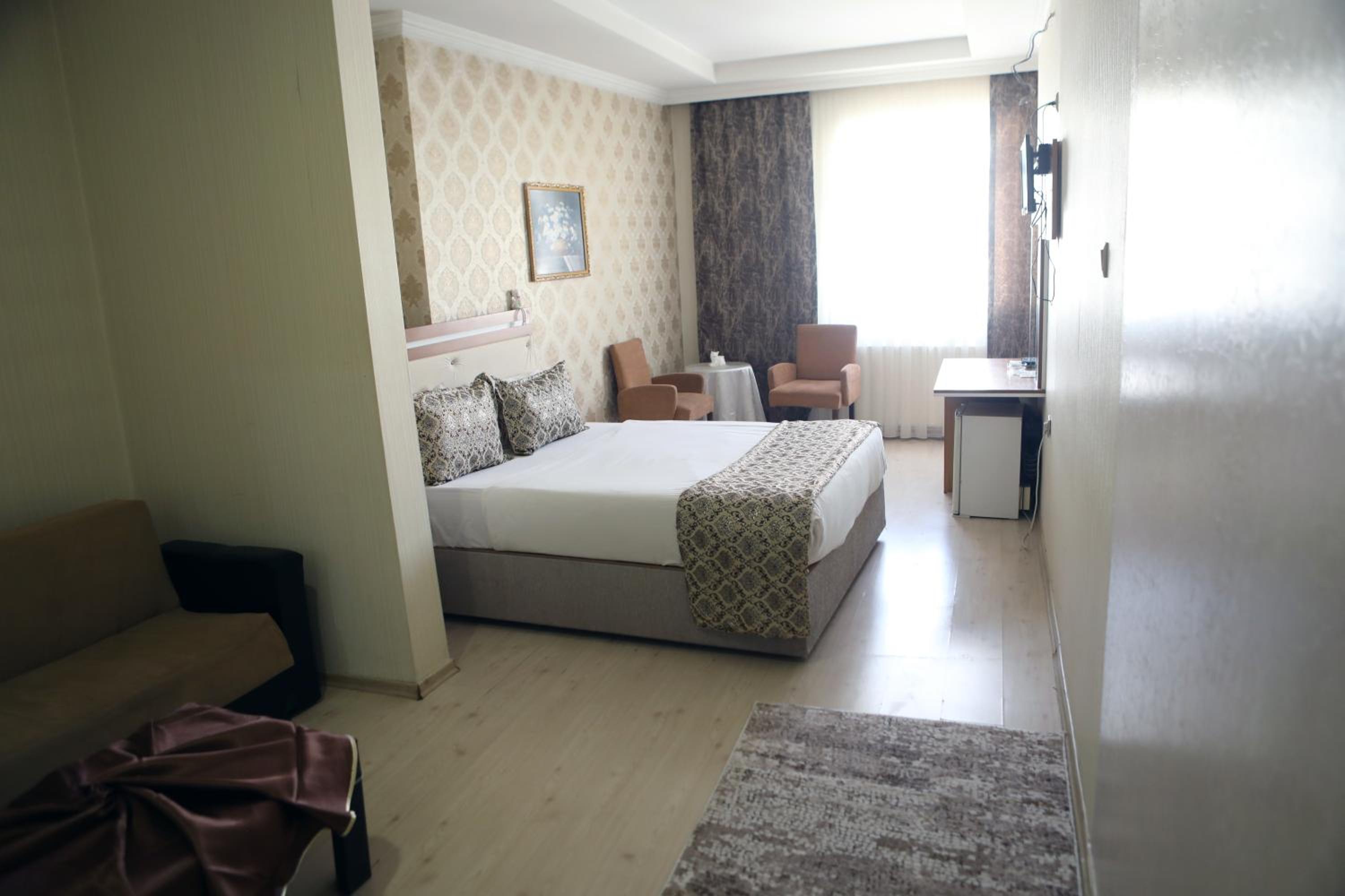 Single Room photo 2