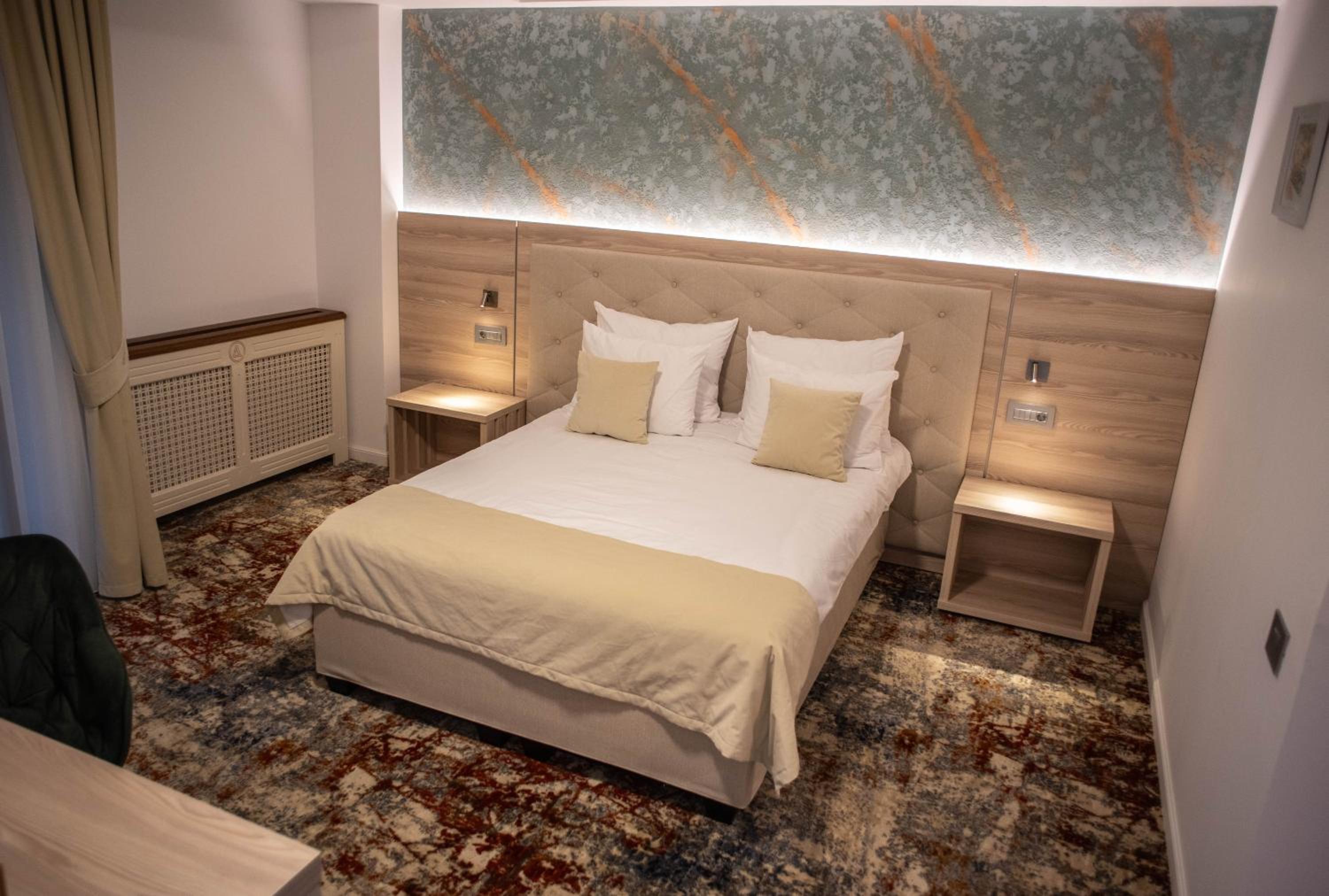 Double or Twin Room with Balcony photo 1