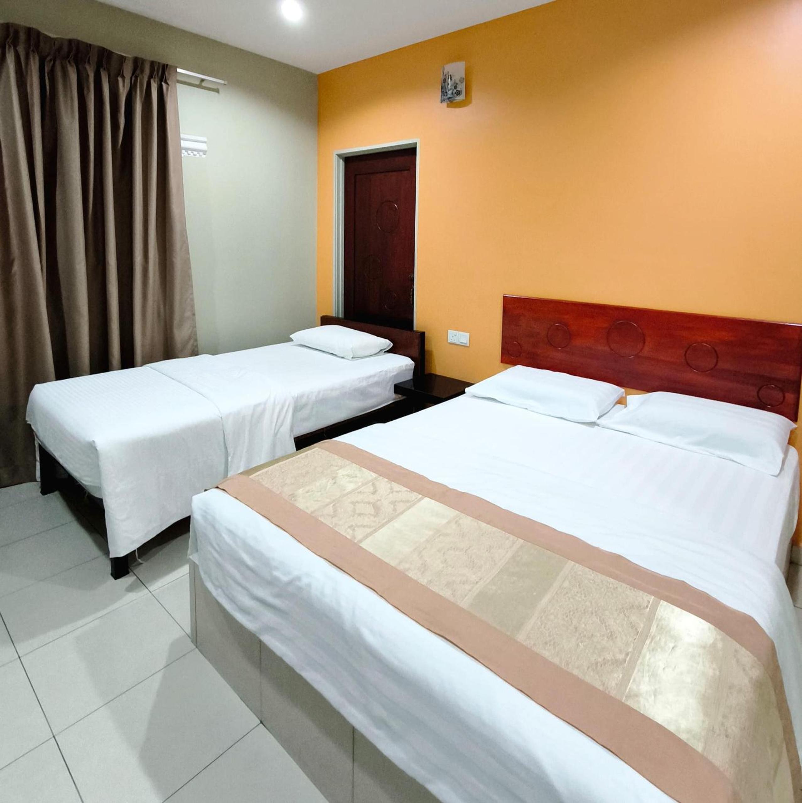 Standard Triple Room photo 3