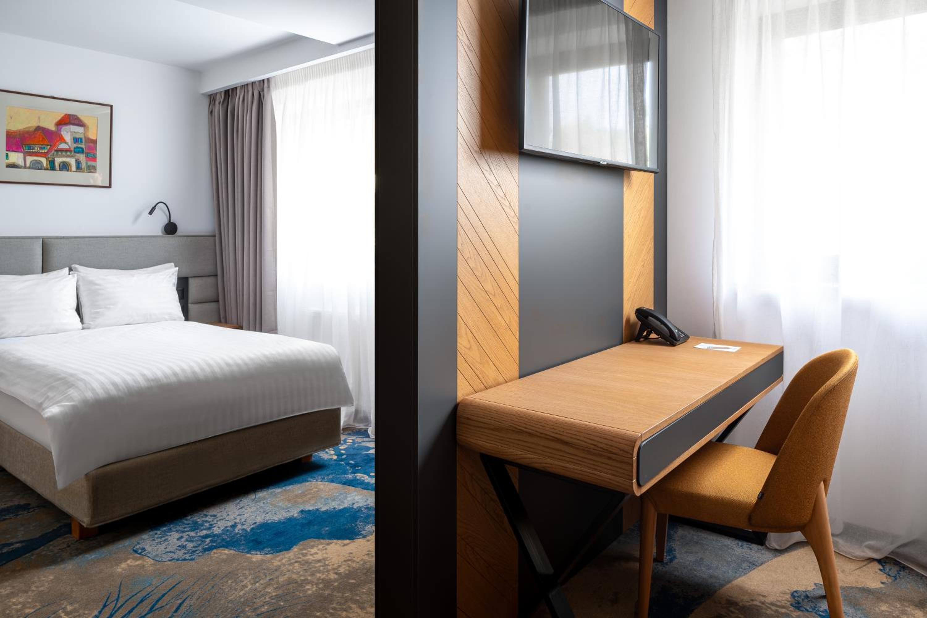 Junior Suite and free swimming pool access