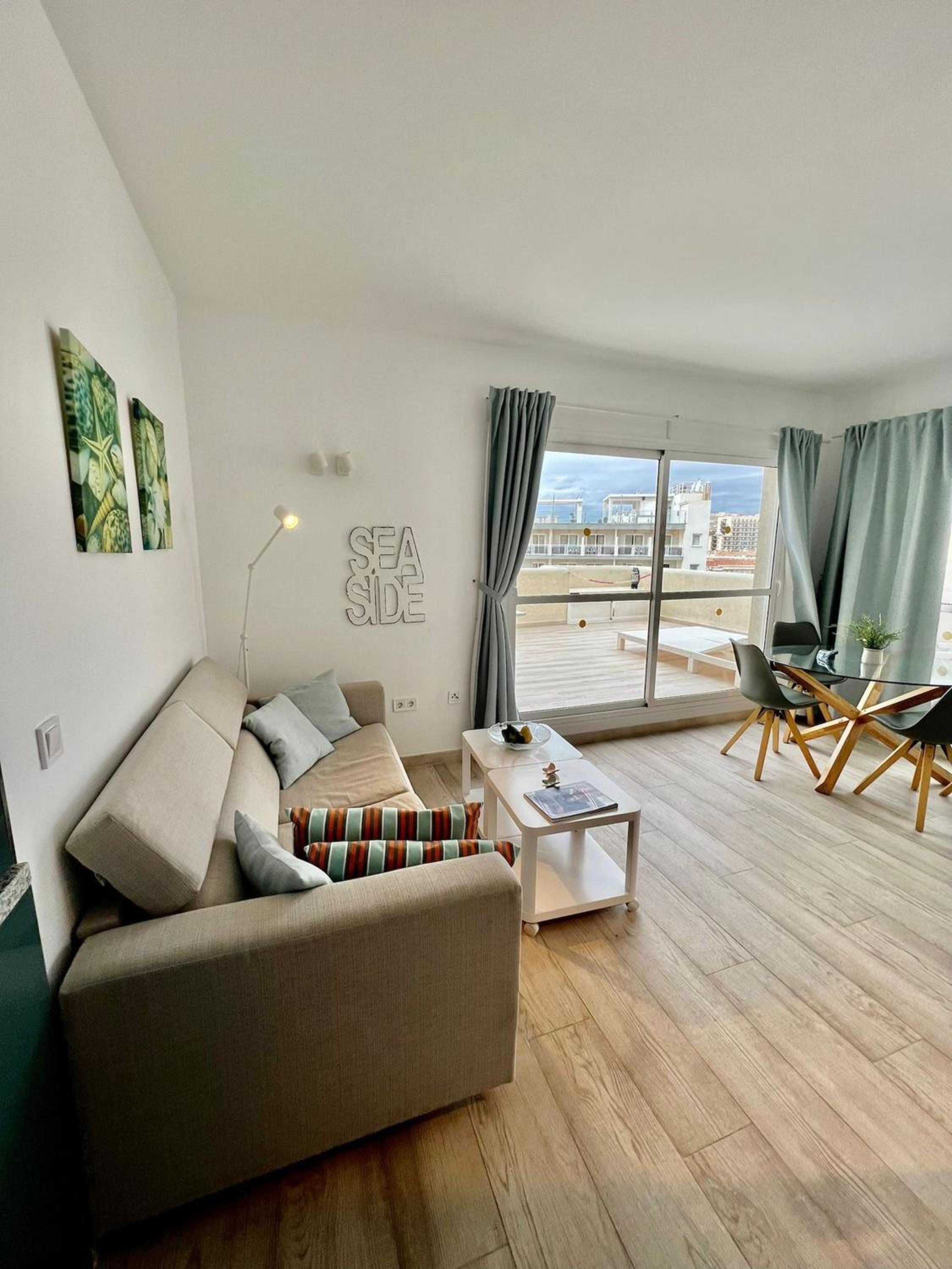 Apartamento con Terraza