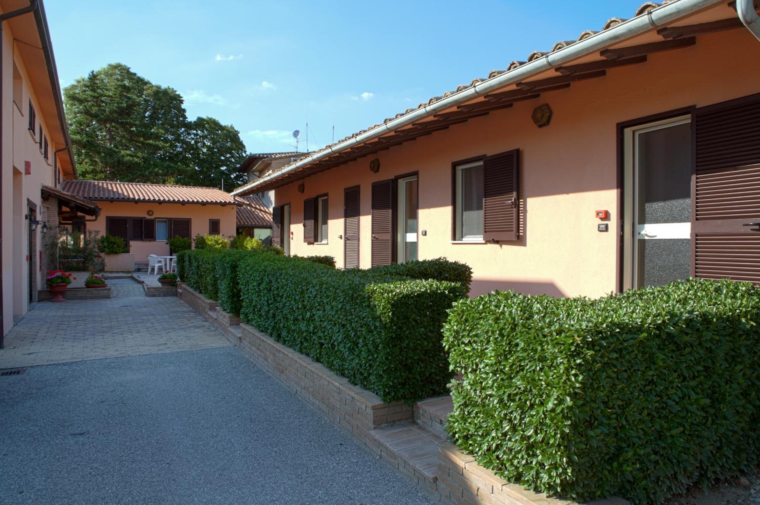 Double Room with Patio and View  - Photo 9