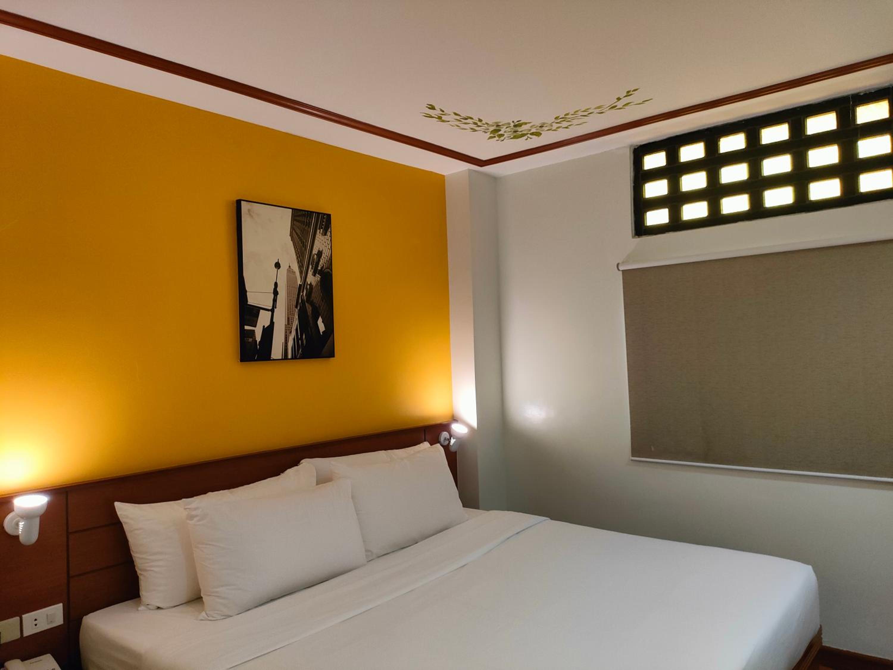 Deluxe Double Room - Photo 1