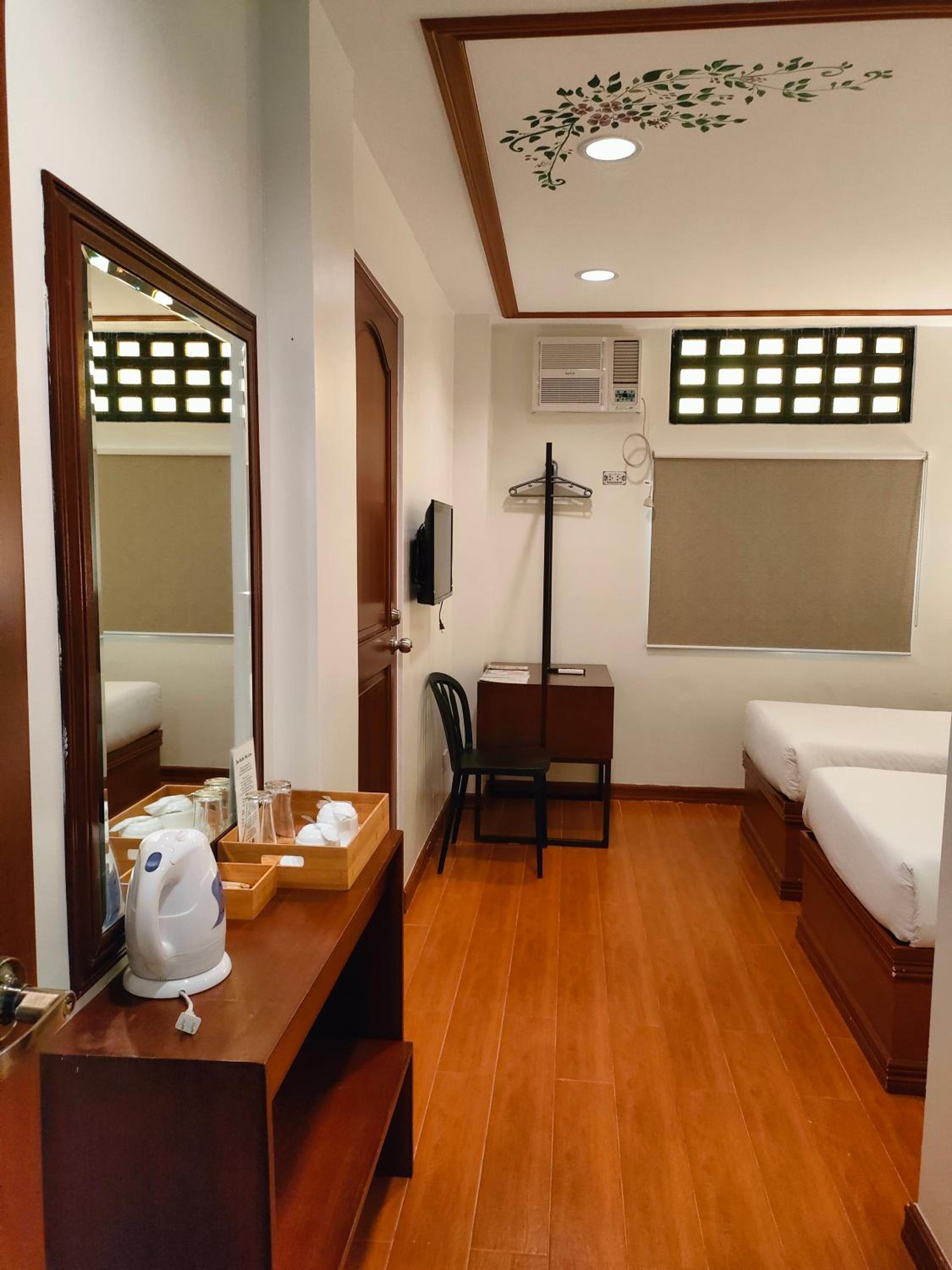 Deluxe Twin Room - Photo 2