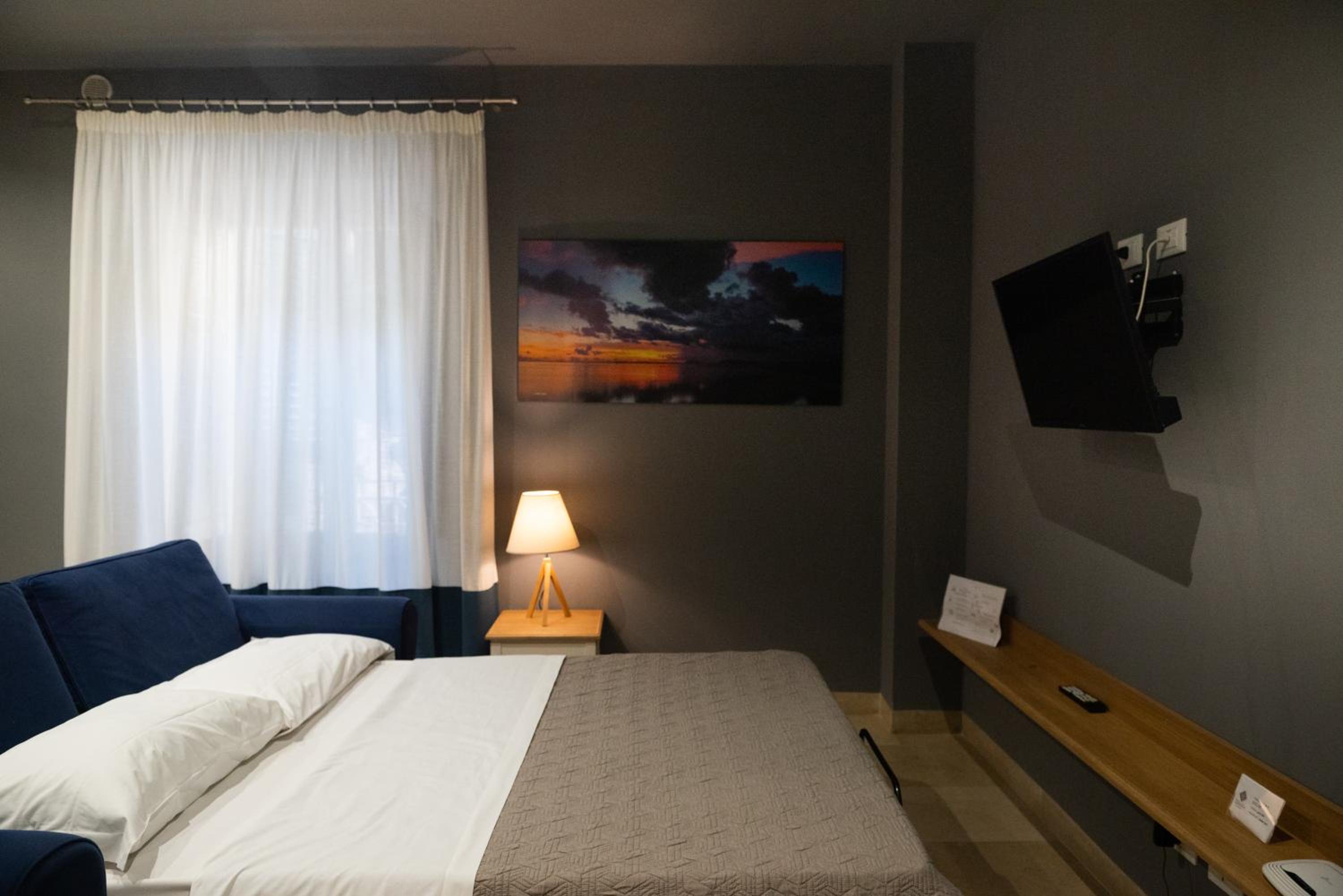Deluxe Suite photo 3