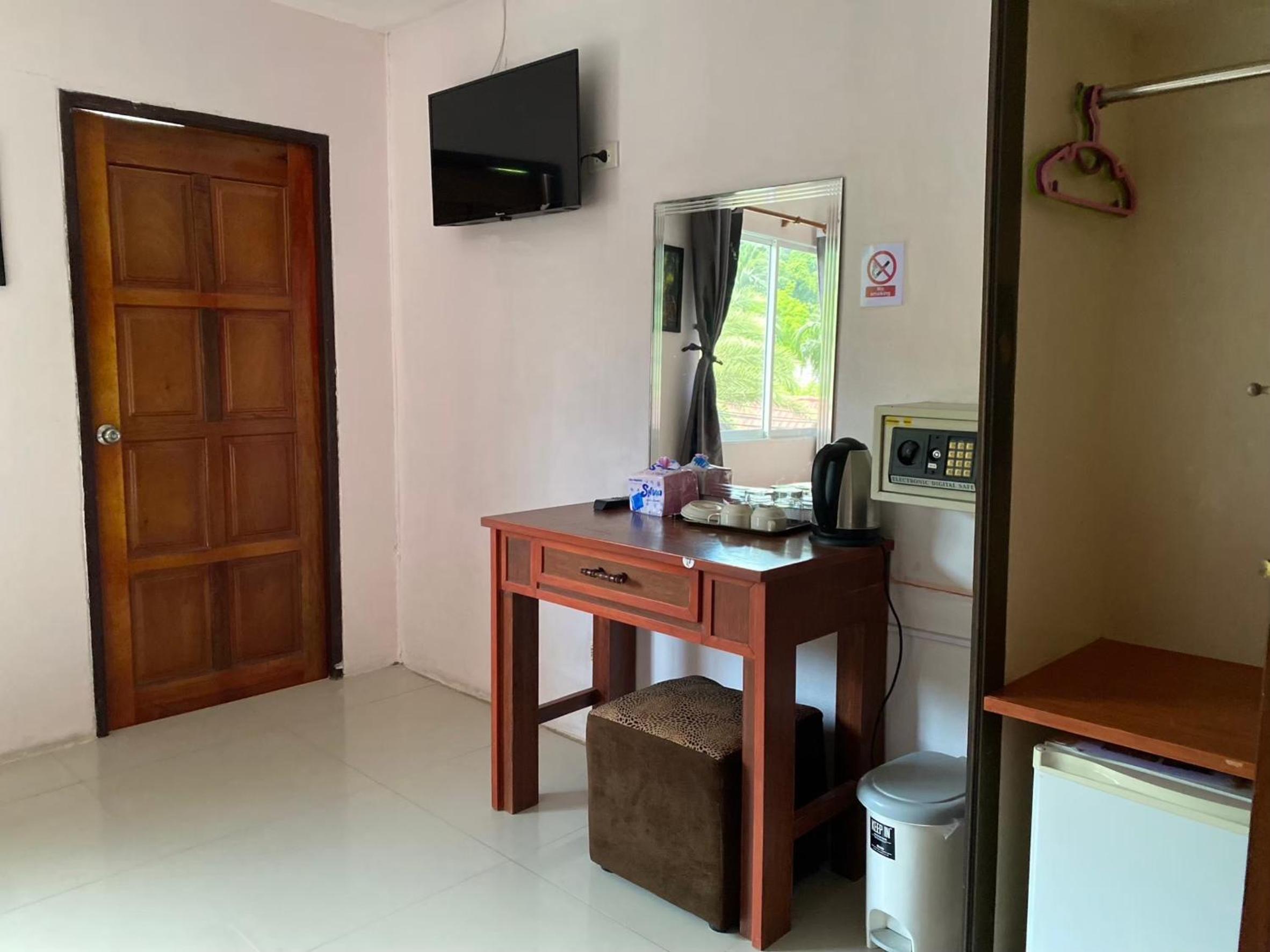 Standard Double Room photo 2