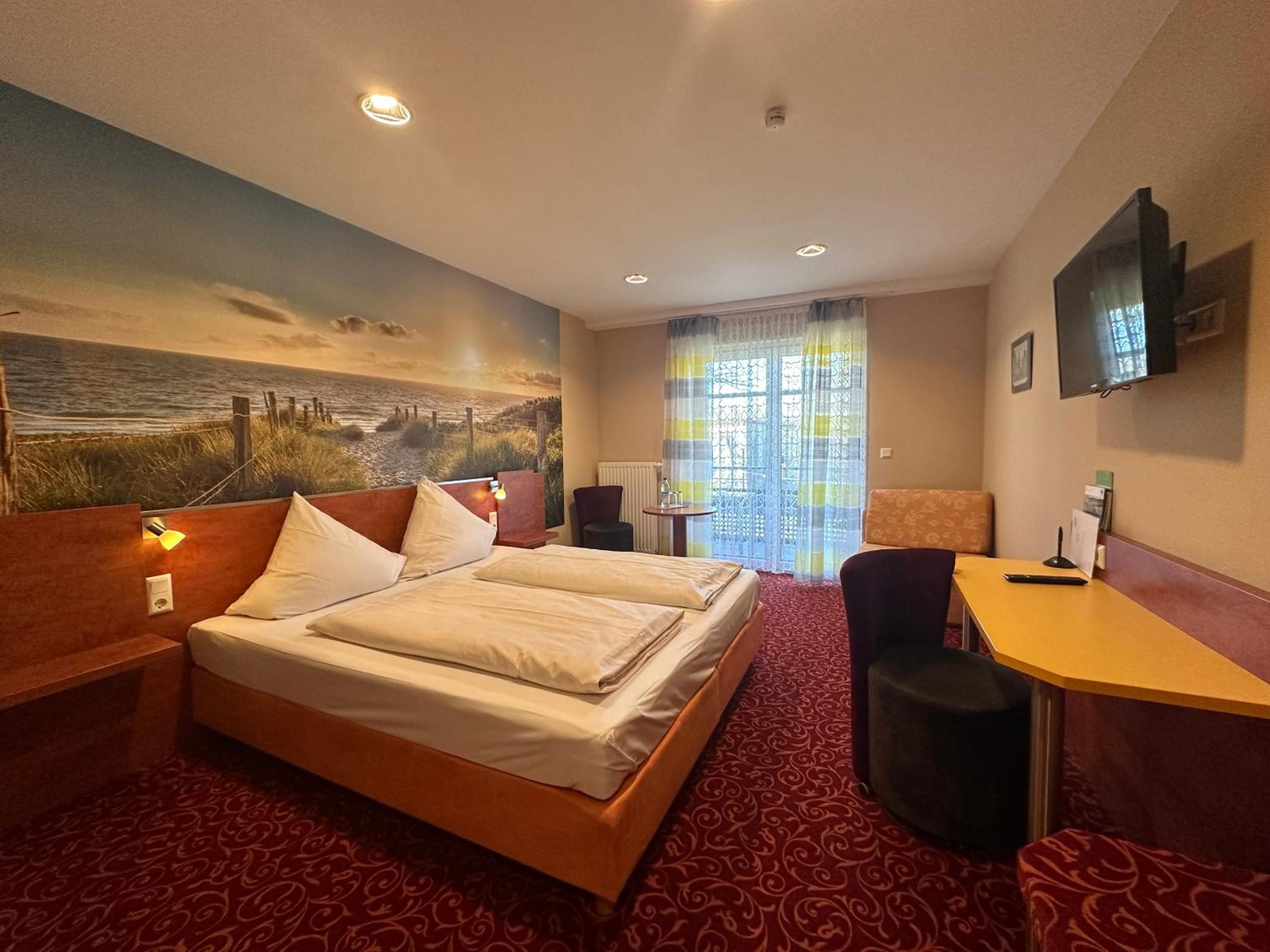 Comfort Triple Room with Balcony