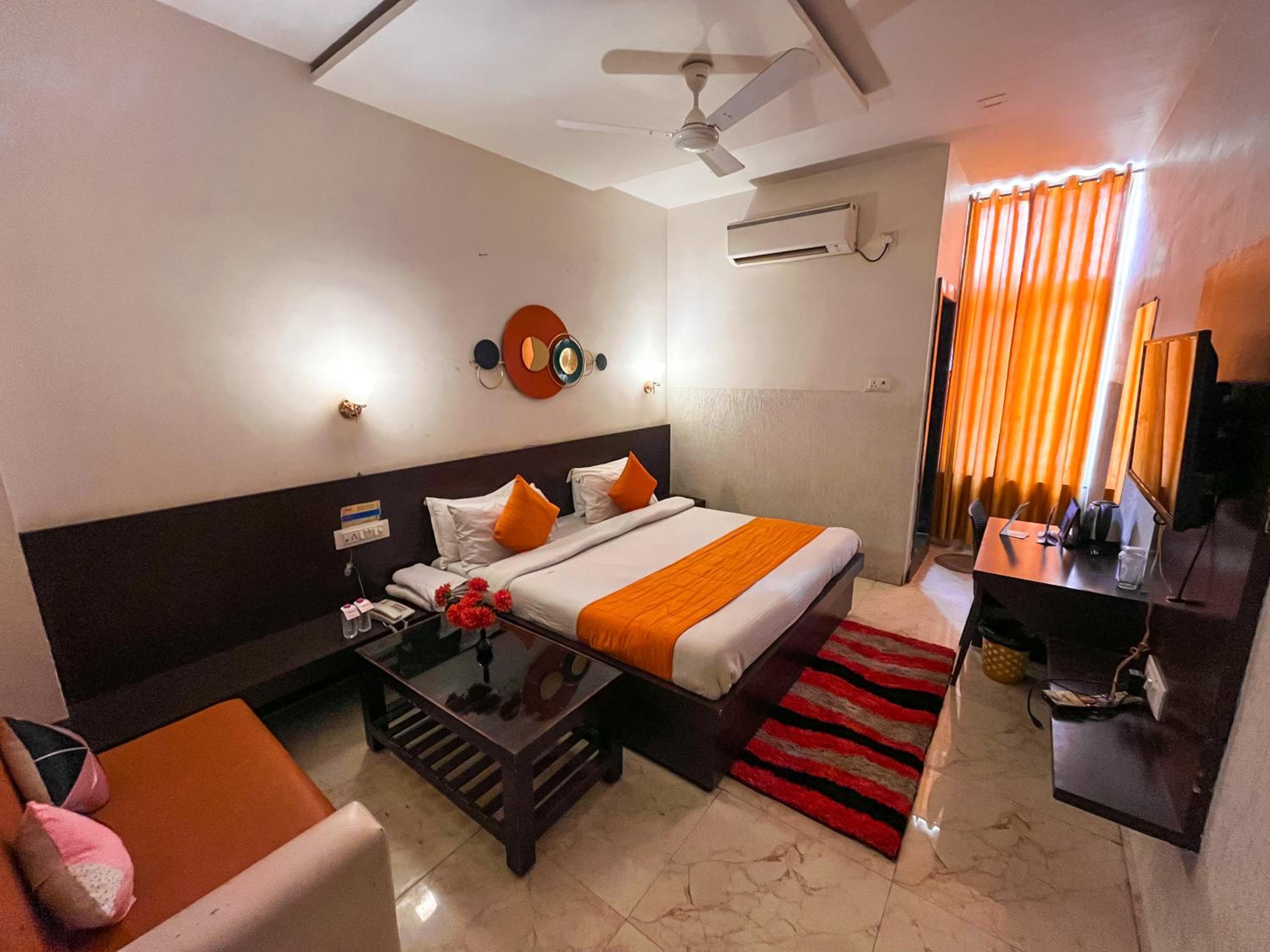 Deluxe Double Room - Photo 43