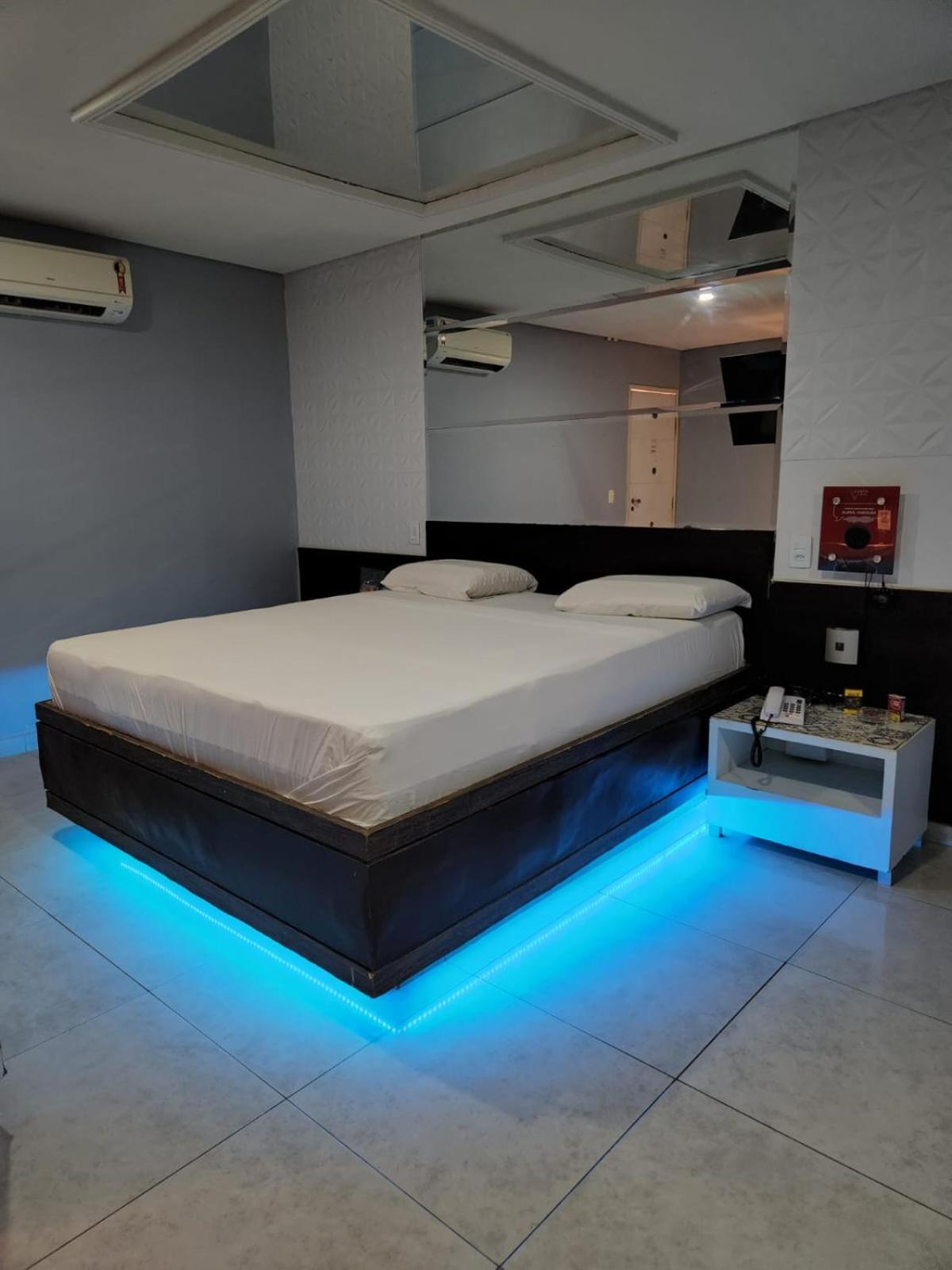 Deluxe Suite photo 1