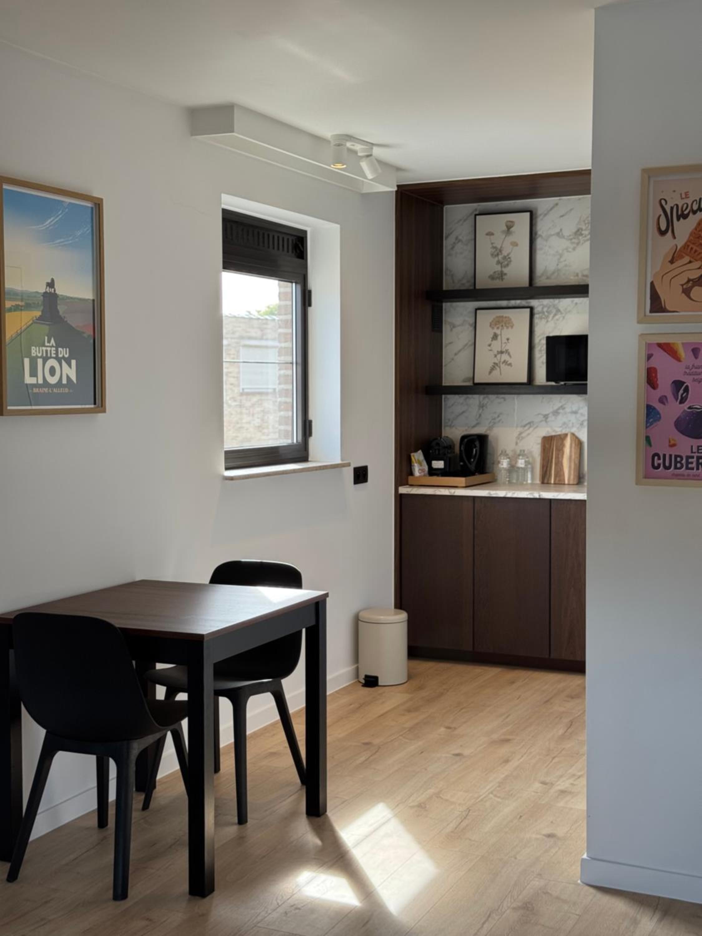 One-Bedroom Apartment - Non-Smoking
