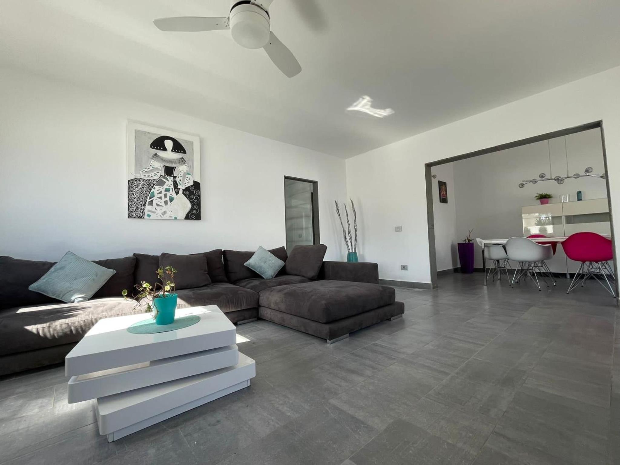 Villa de Tres Habitaciones