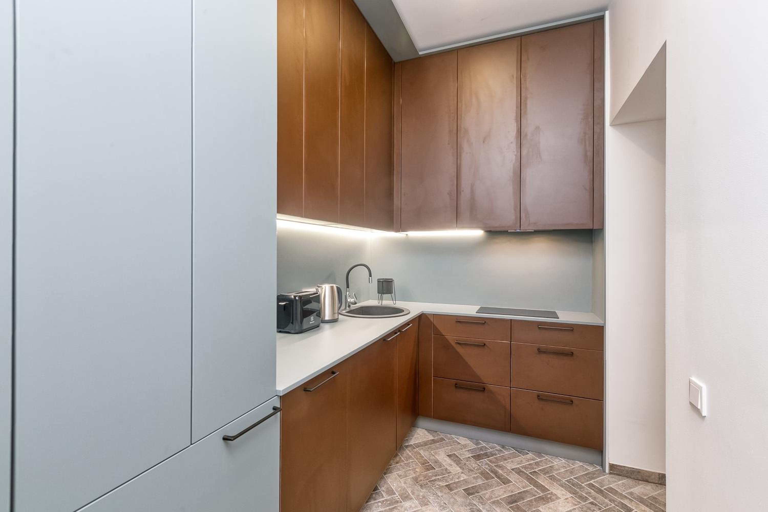 Apartment photo 2