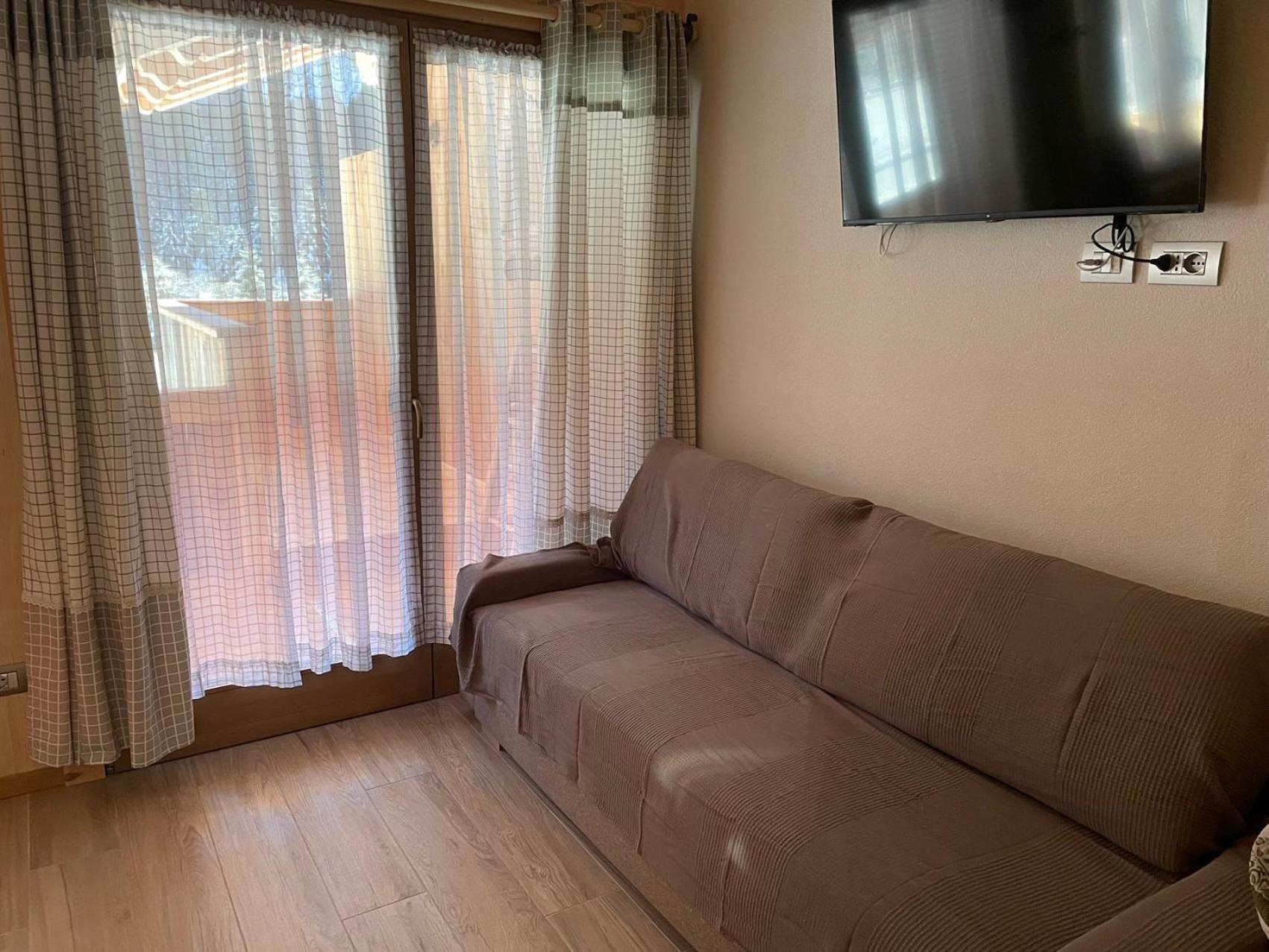 Quadruple Room with Mountain View - Photo 3