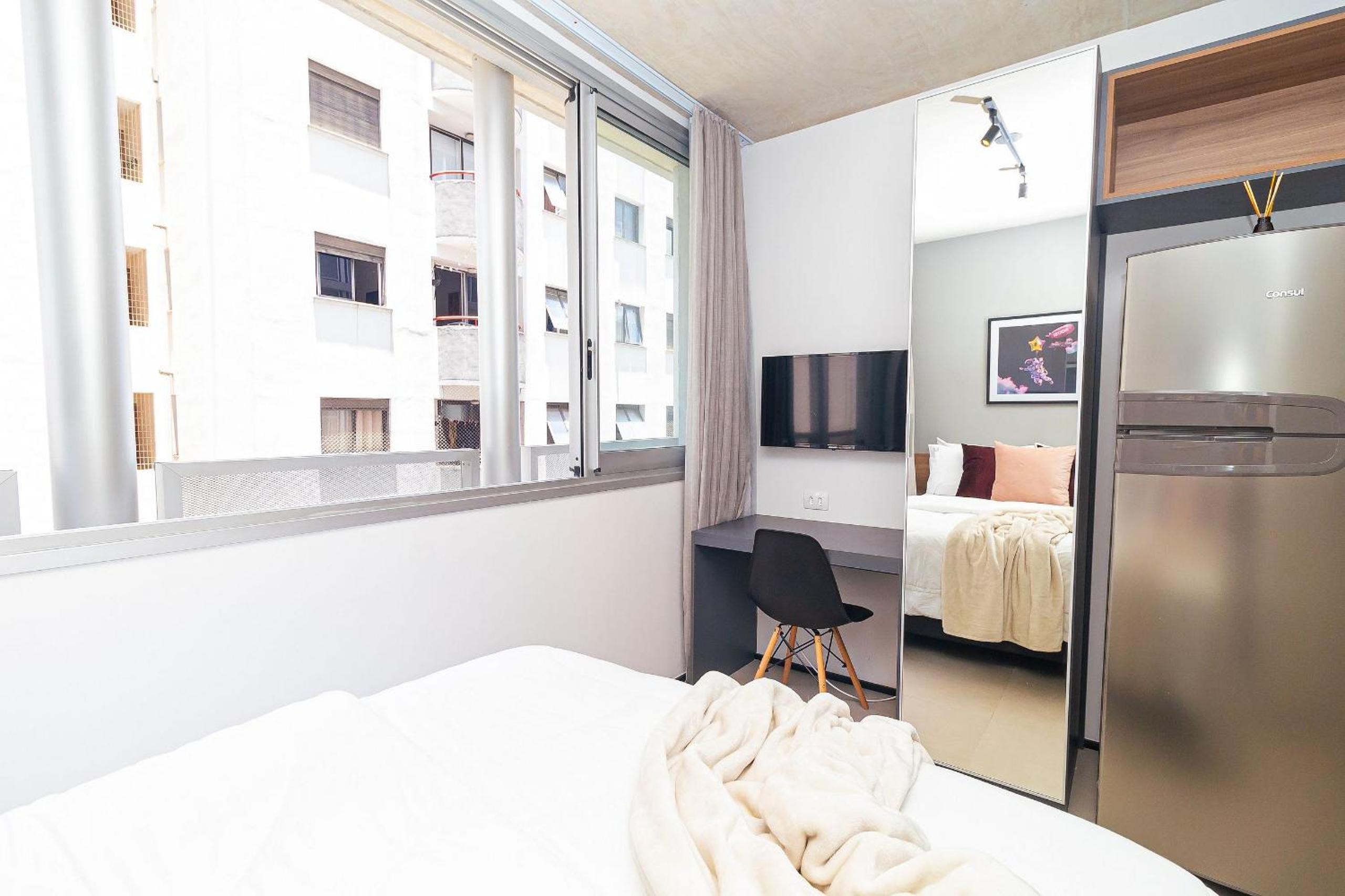 Studio Apartment - Photo 3
