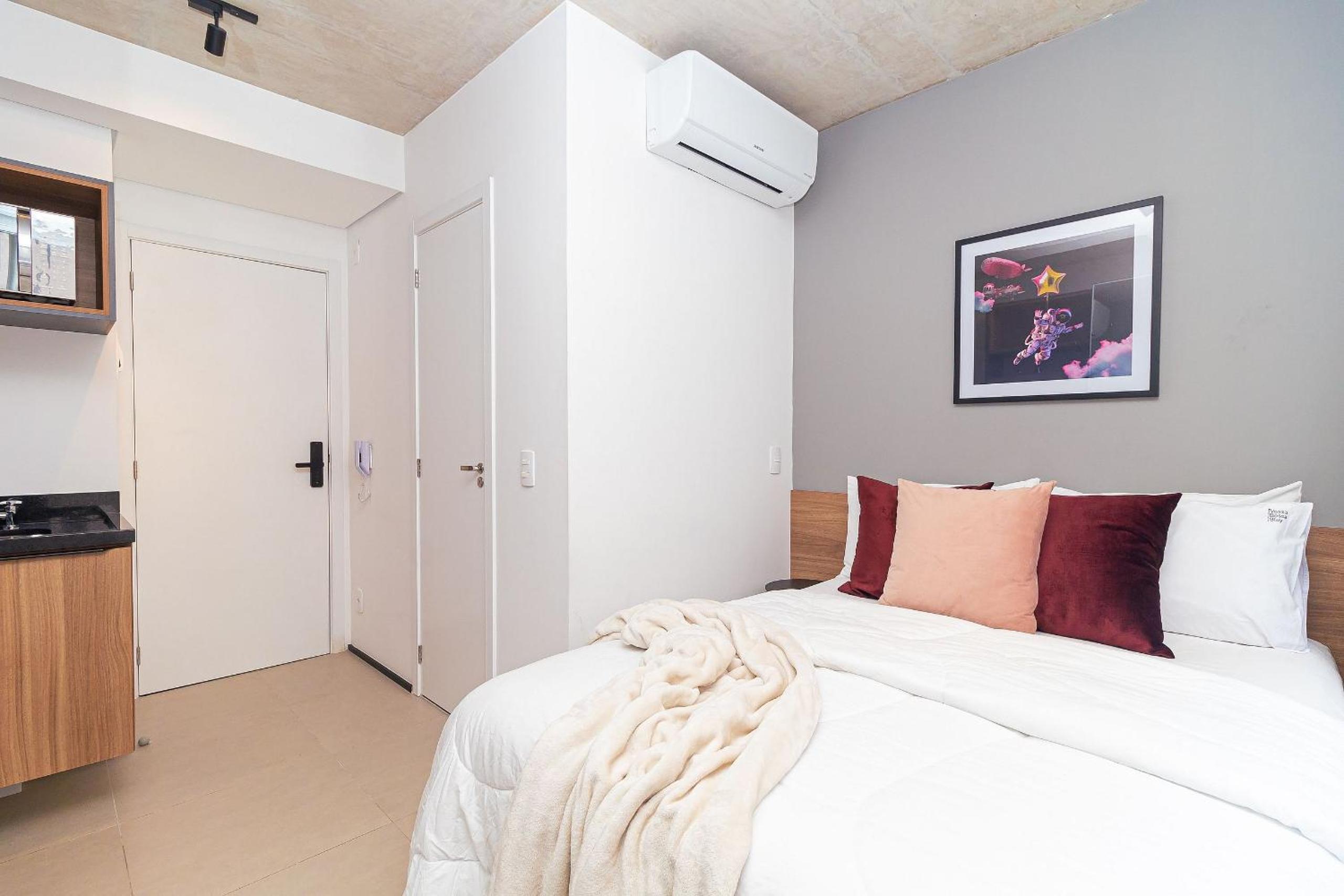 Studio Apartment - Photo 19