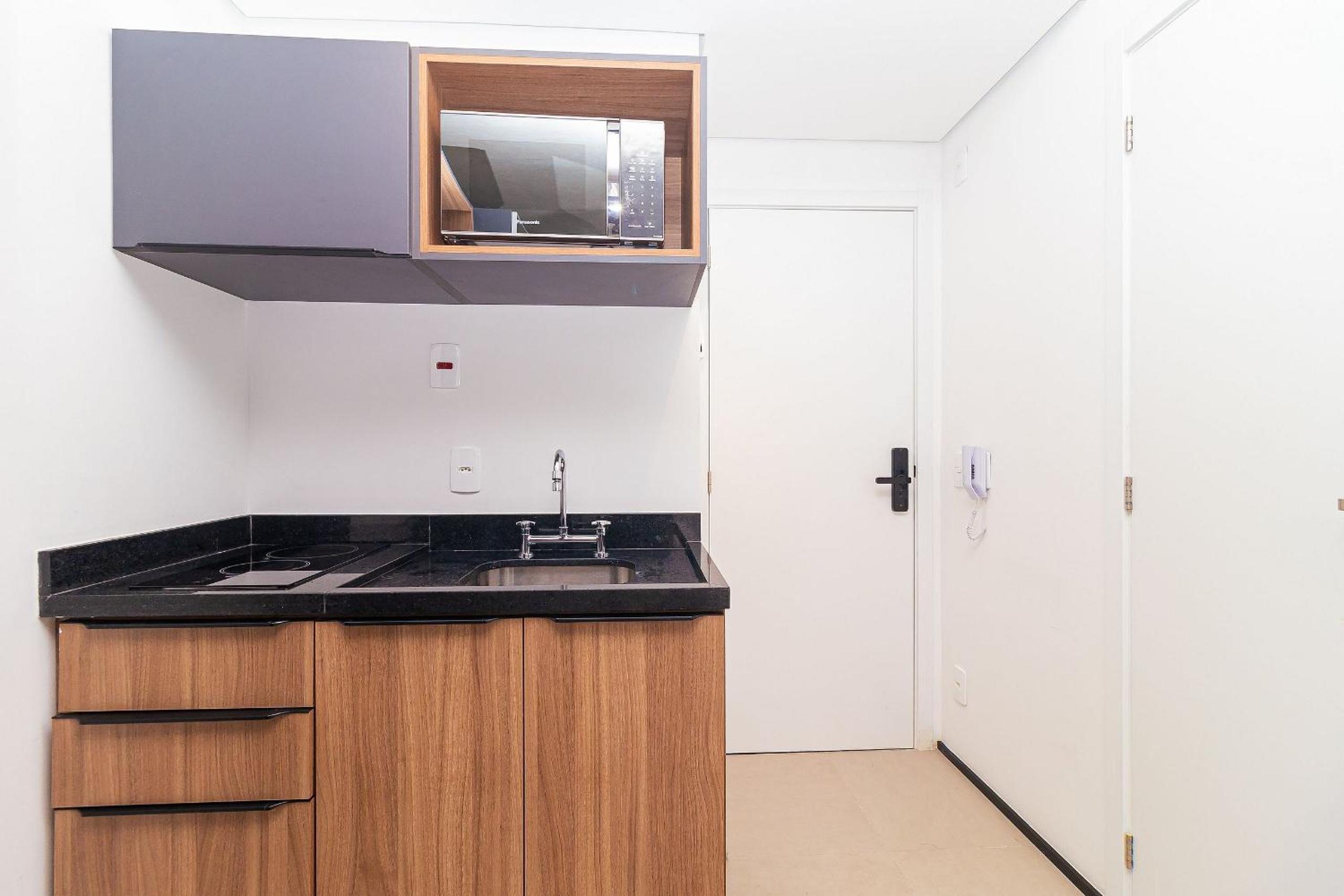 Studio Apartment - Photo 14