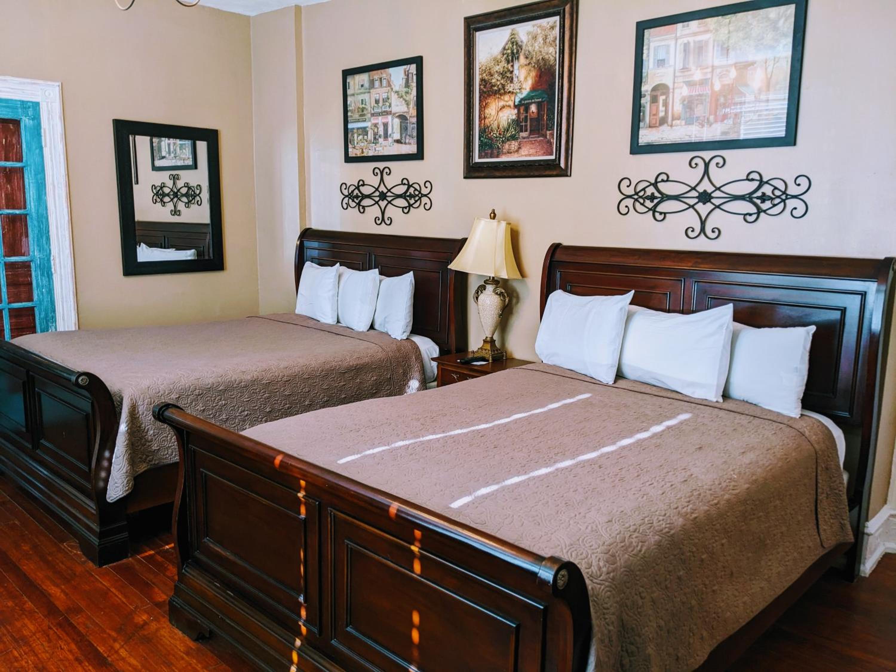 Superior Queen Room - Photo 13