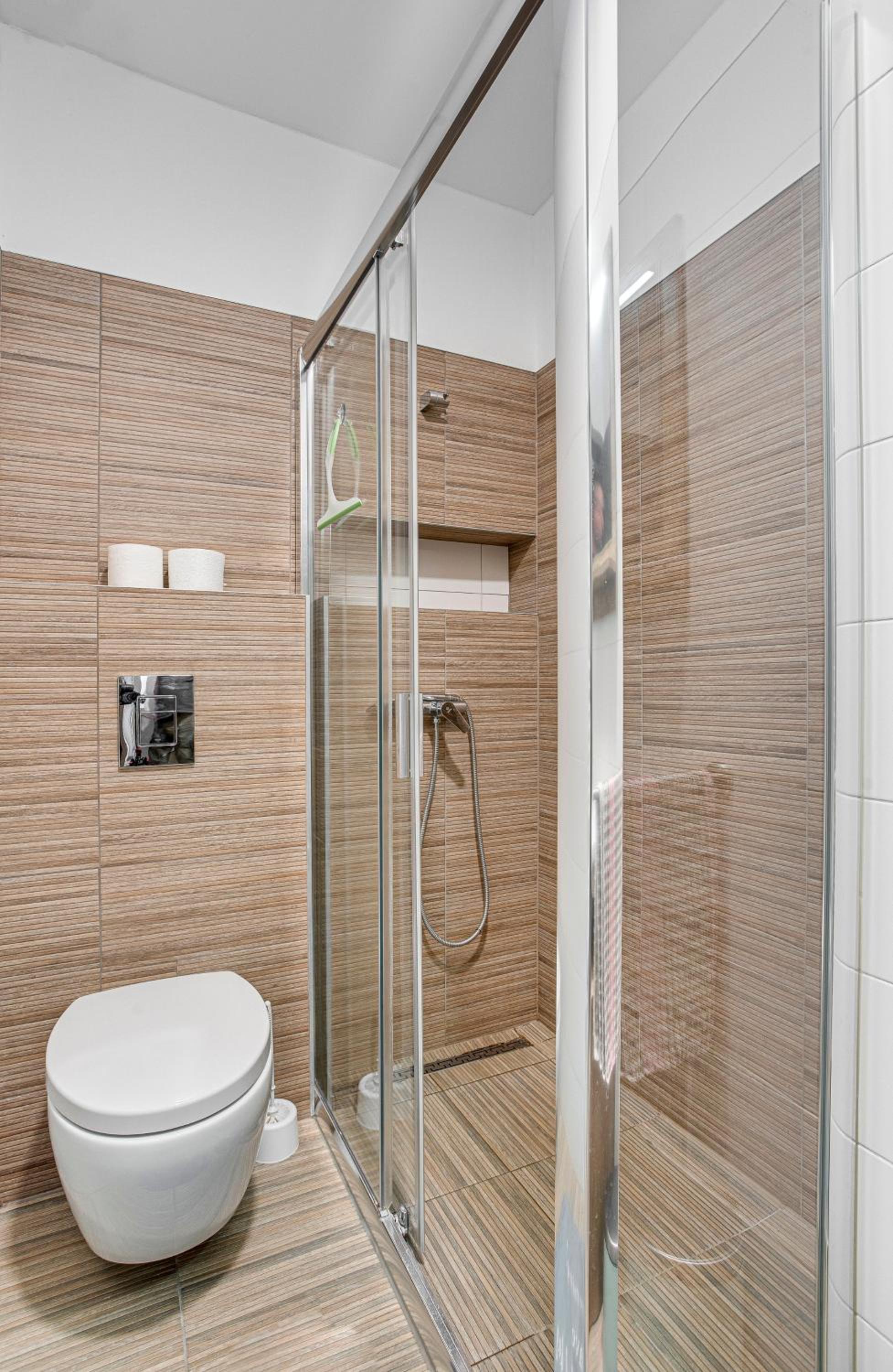 One-Bedroom Apartment - Photo 21