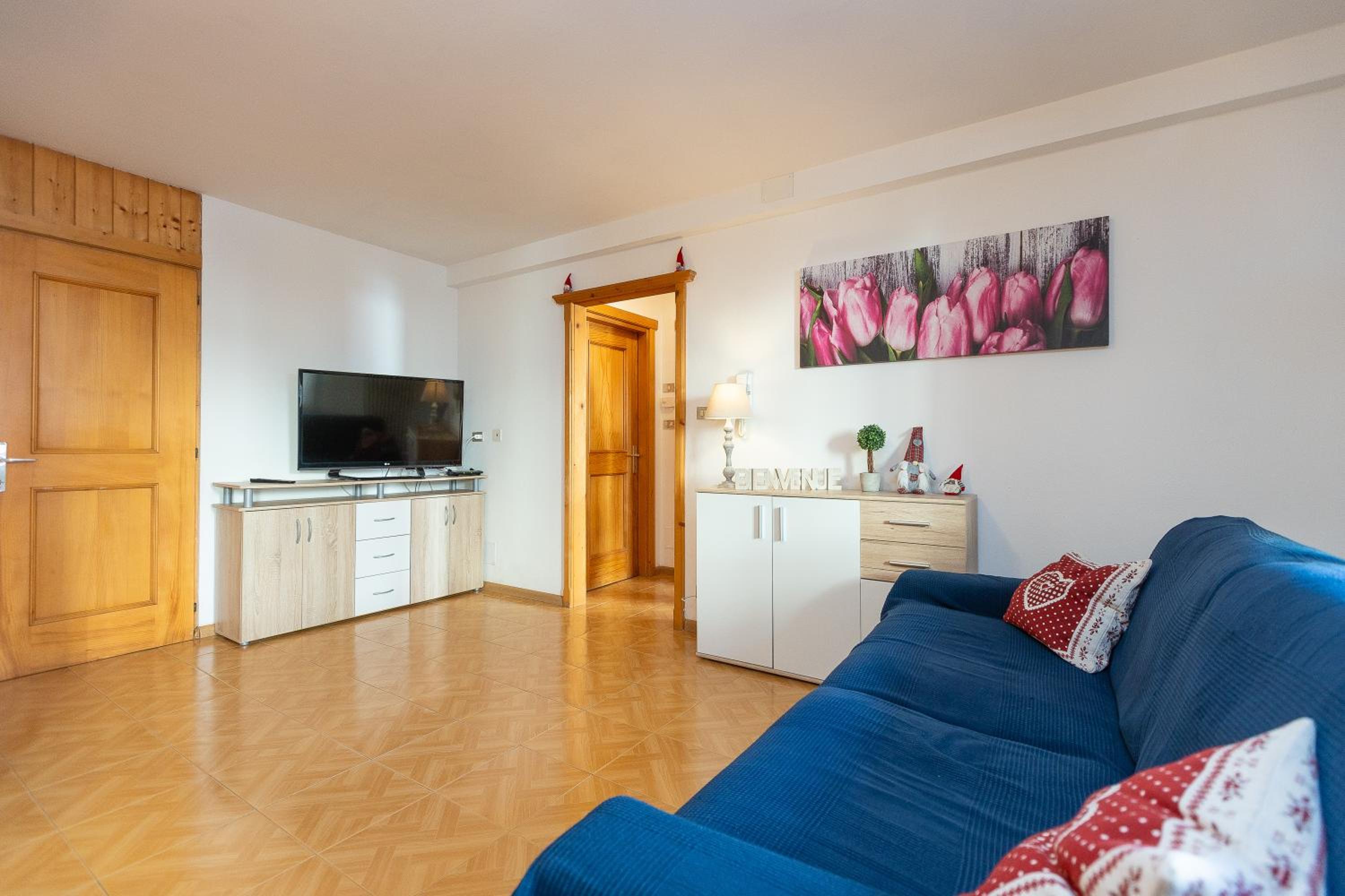 Two-Bedroom Apartment photo 1