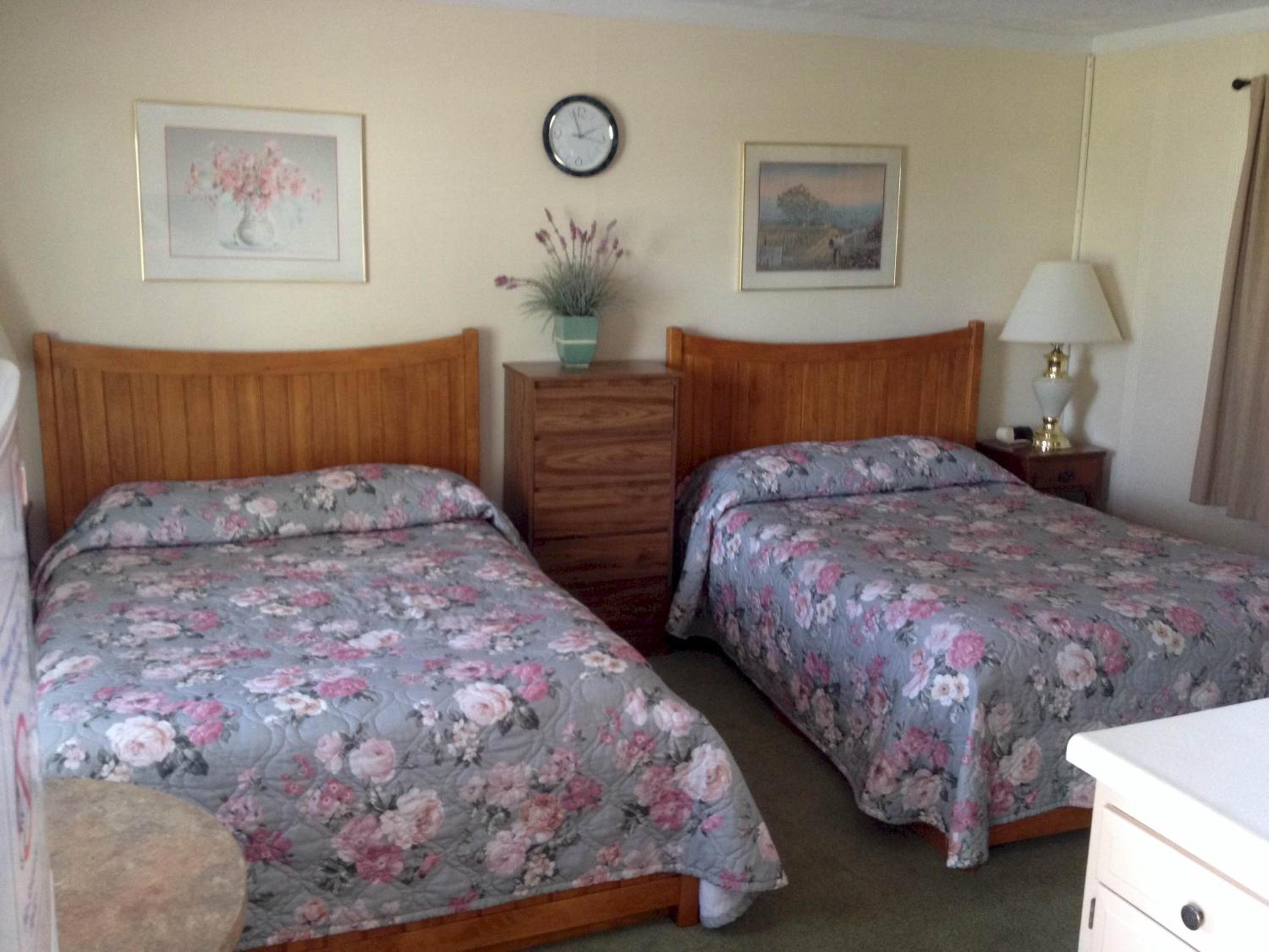 Double Room with Two Double Beds photo 1