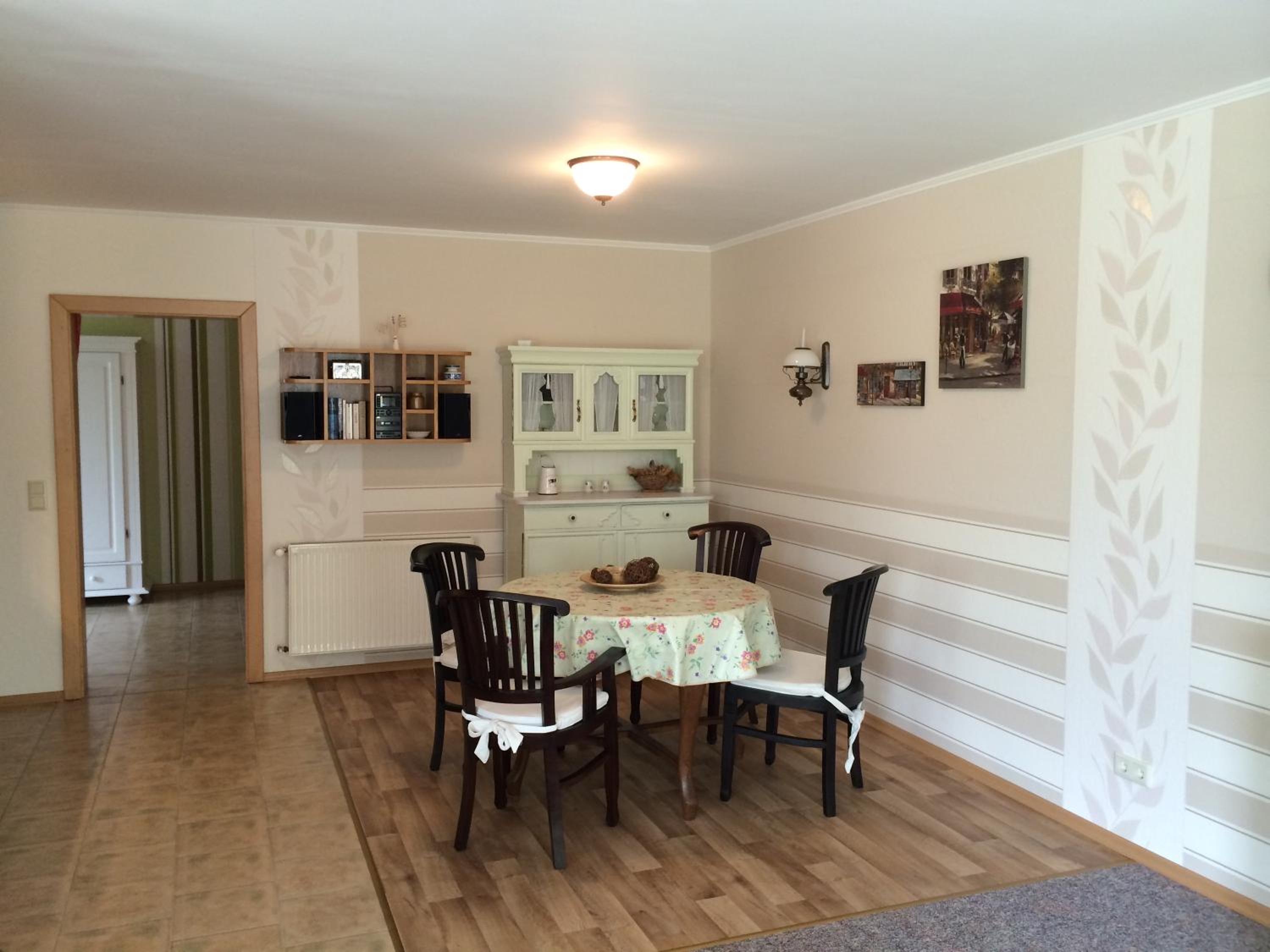 One-Bedroom House photo 3