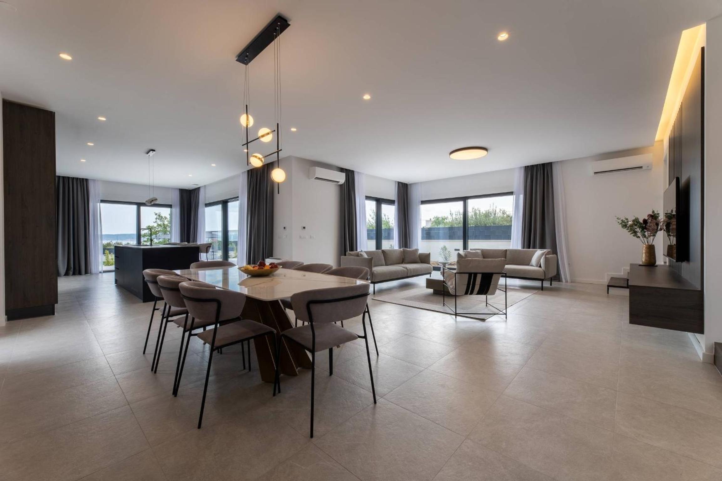 Five Bedroom Villa