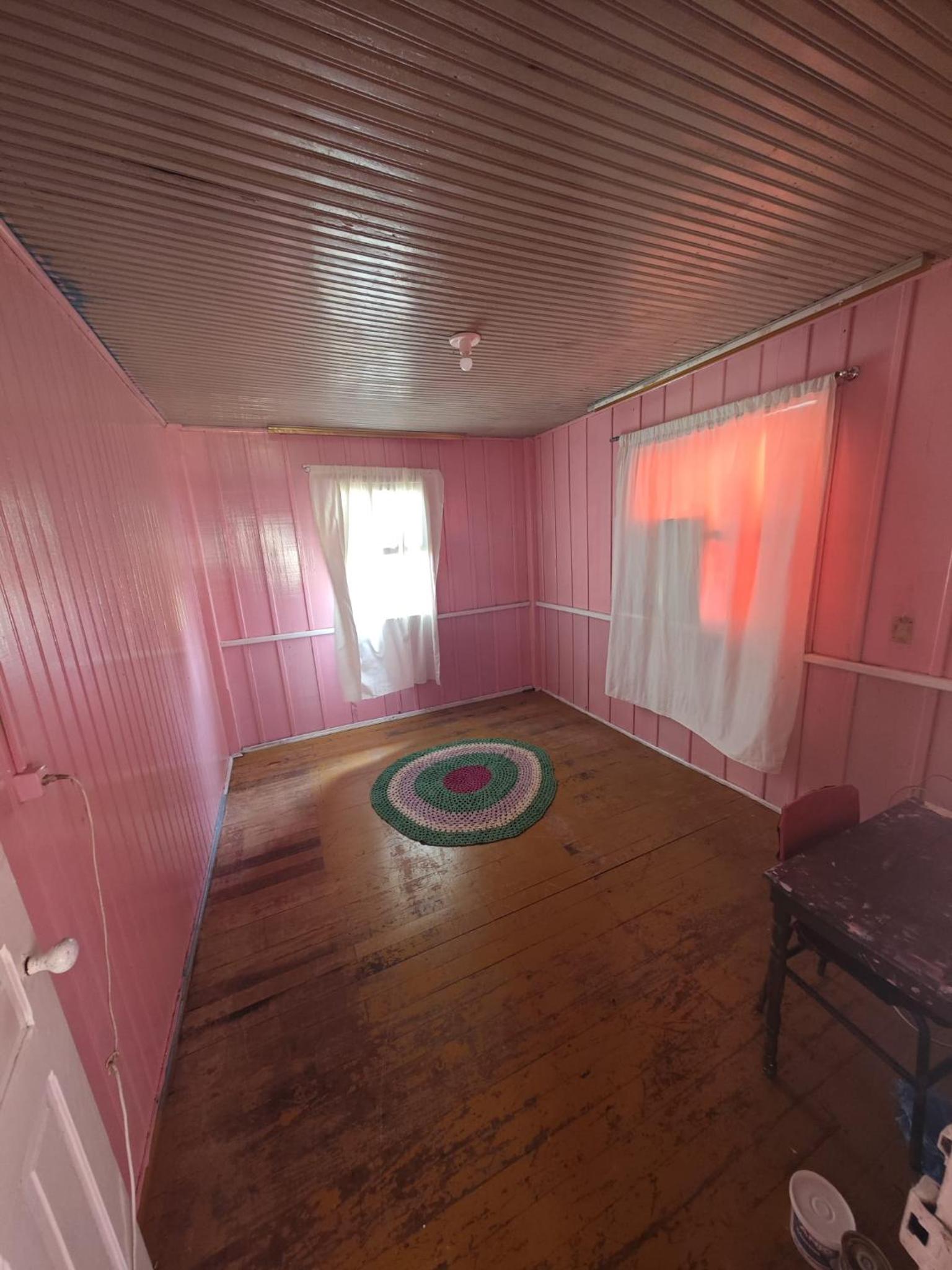 Three-Bedroom House photo 2