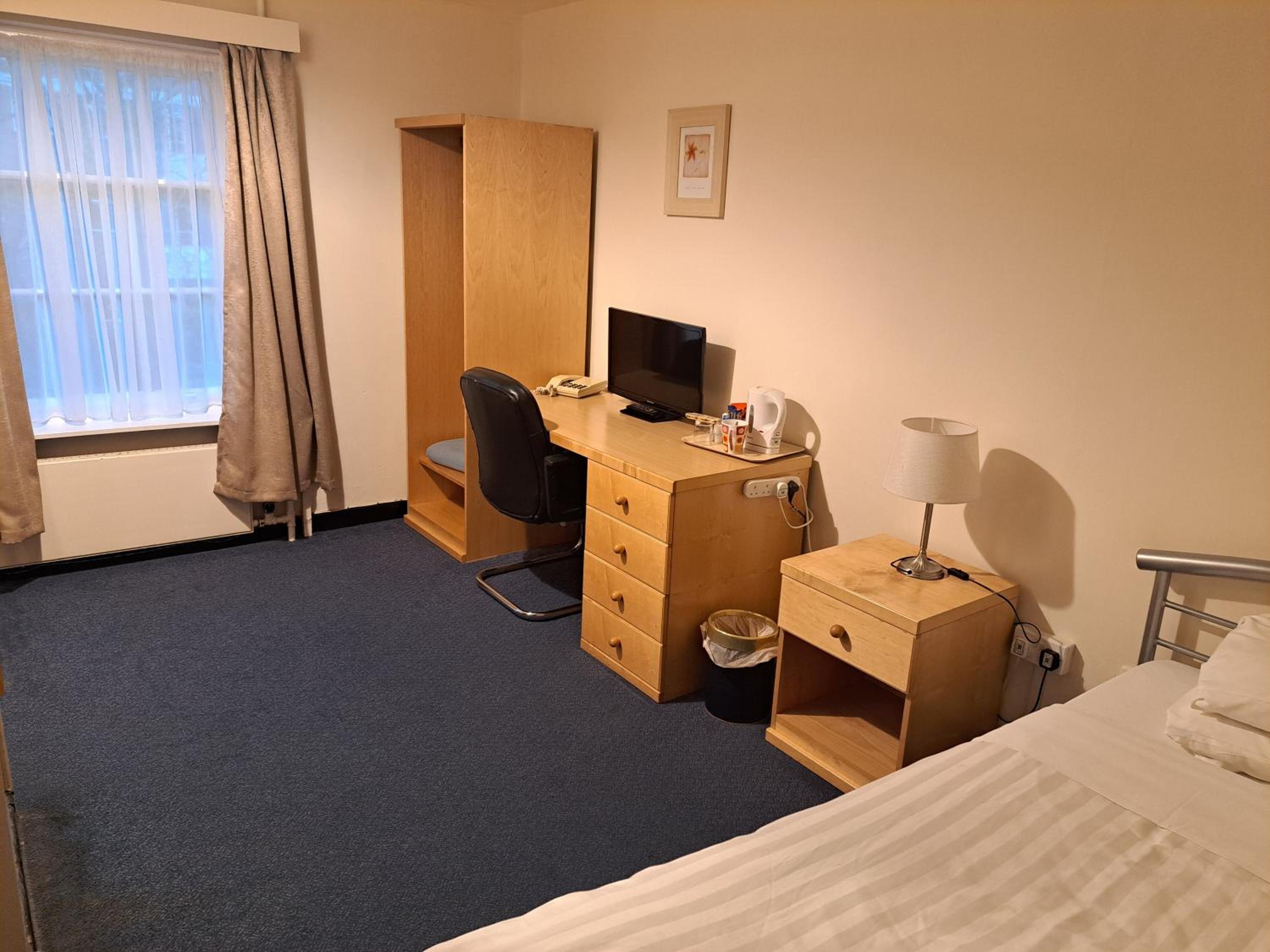 Single Room photo 2