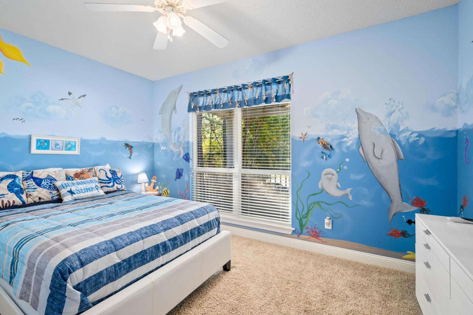 Three-Bedroom House photo 2