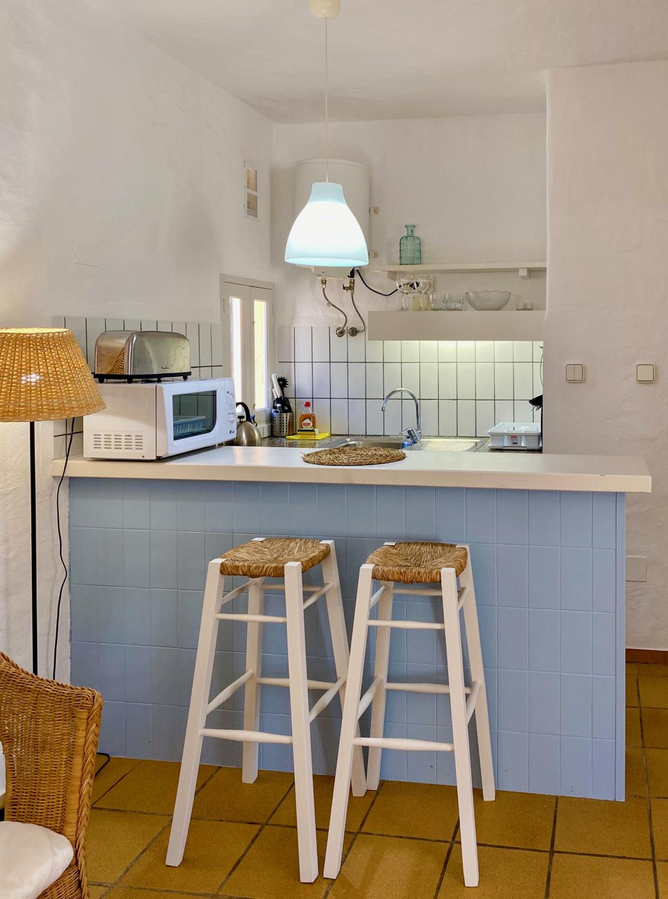 One-Bedroom Apartment - Photo 18