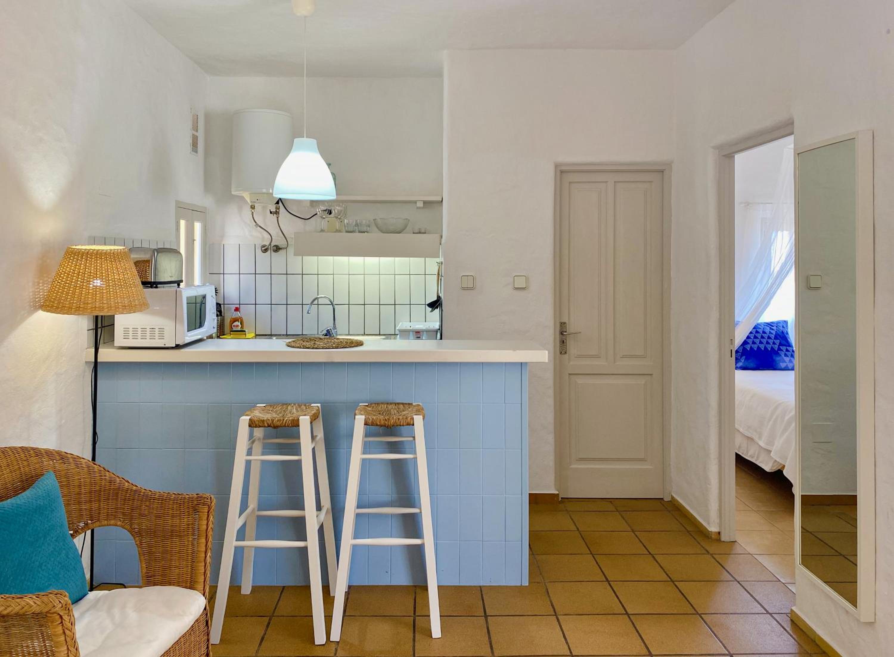 One-Bedroom Apartment - Photo 46